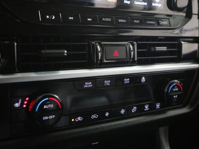 2022 Nissan Pathfinder SL 4WD