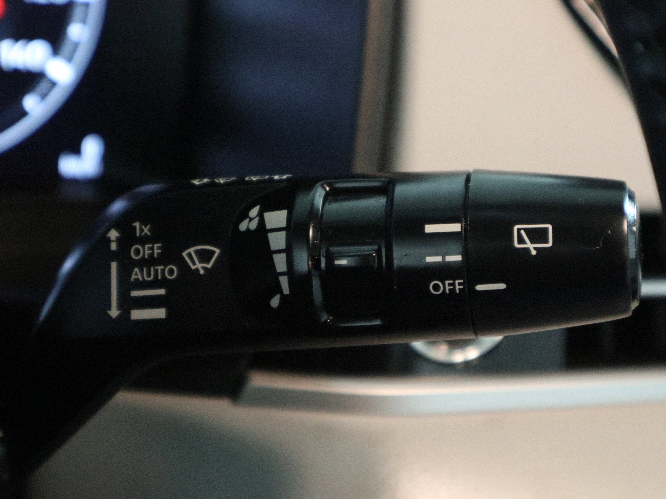 2024 Mitsubishi Outlander Plug-In Hybrid SEL 4WD