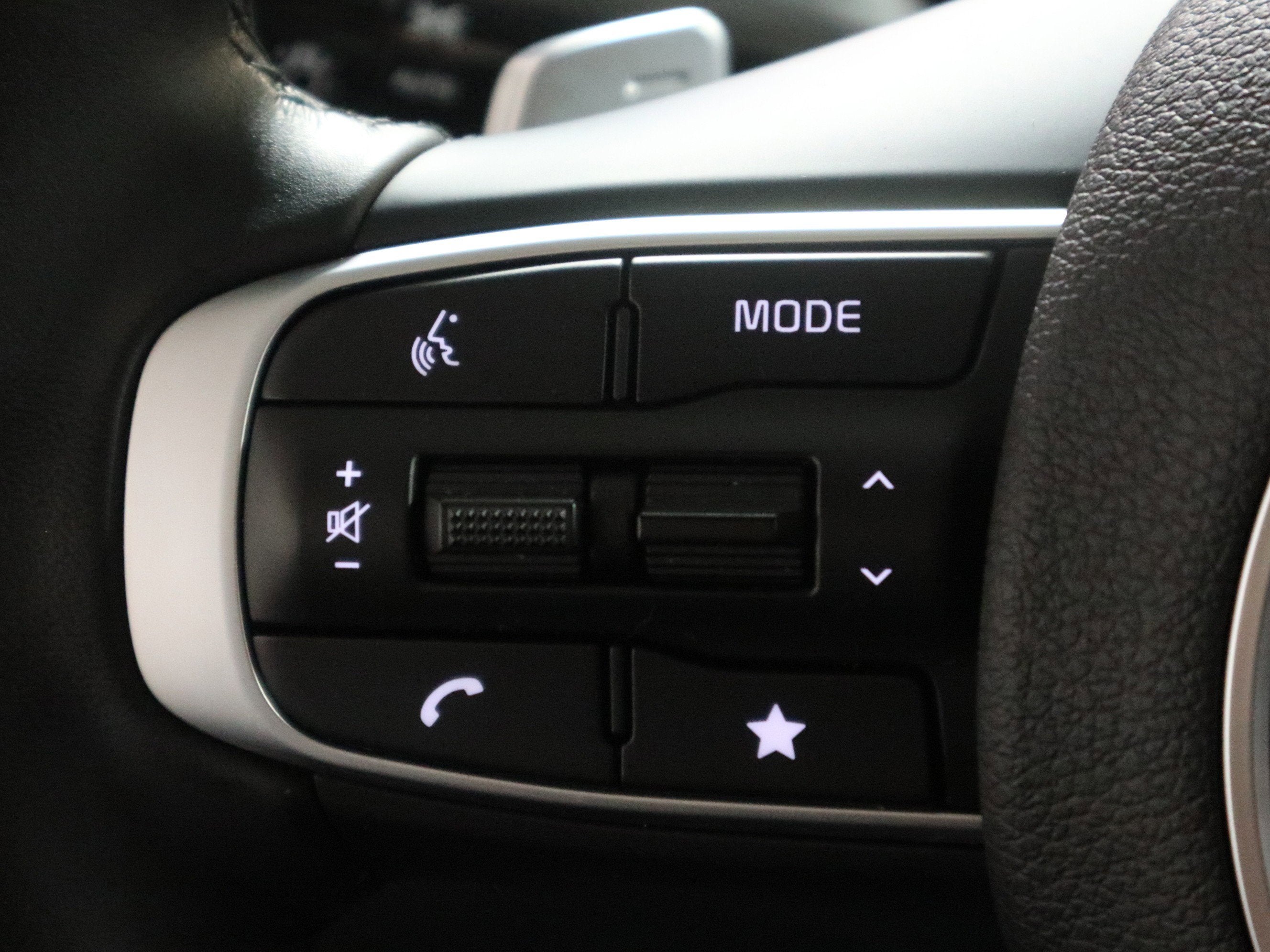 2024 Kia Sportage Hybrid EX AWD