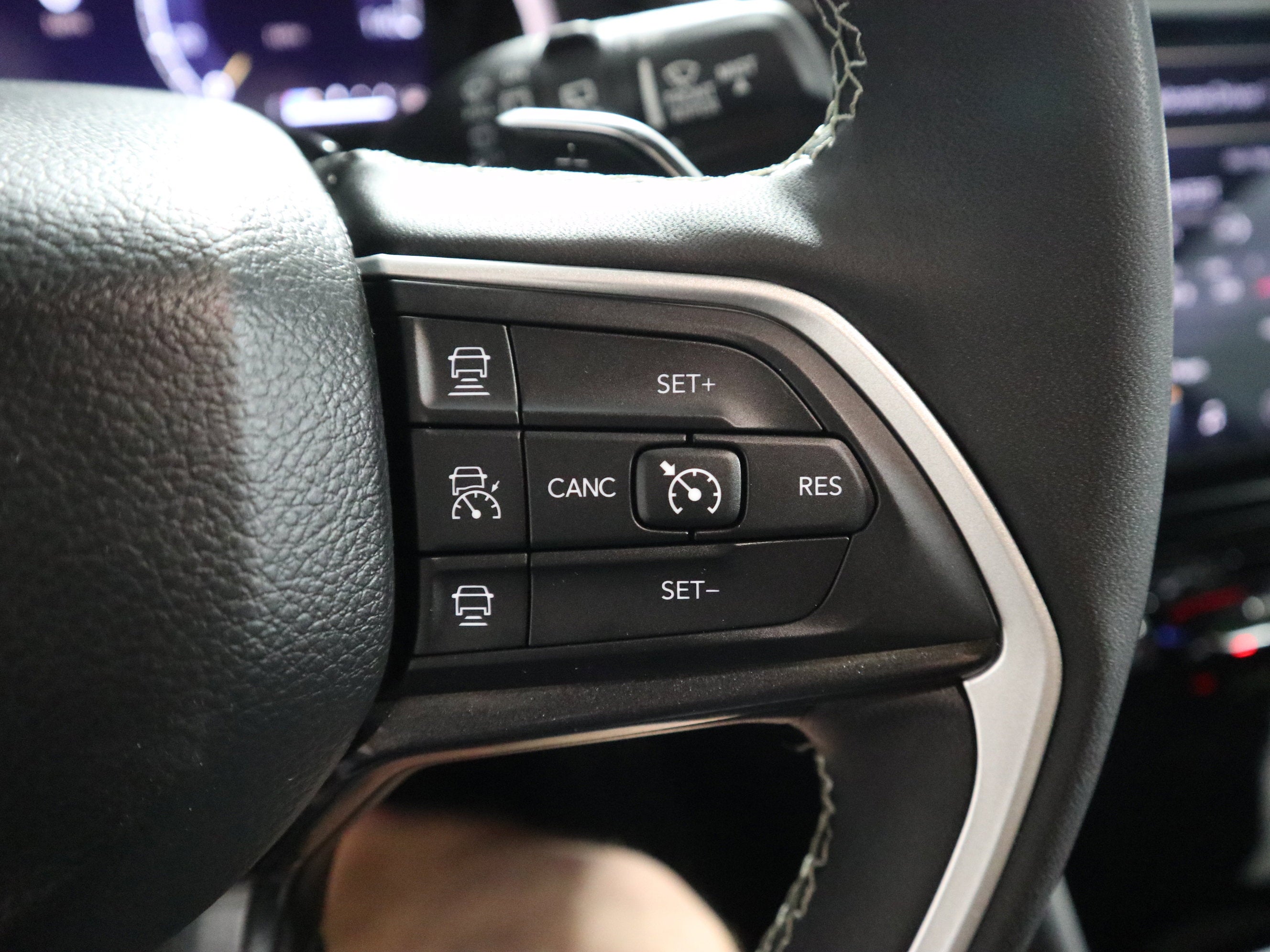 2023 Jeep Grand Cherokee L Altitude 4x4