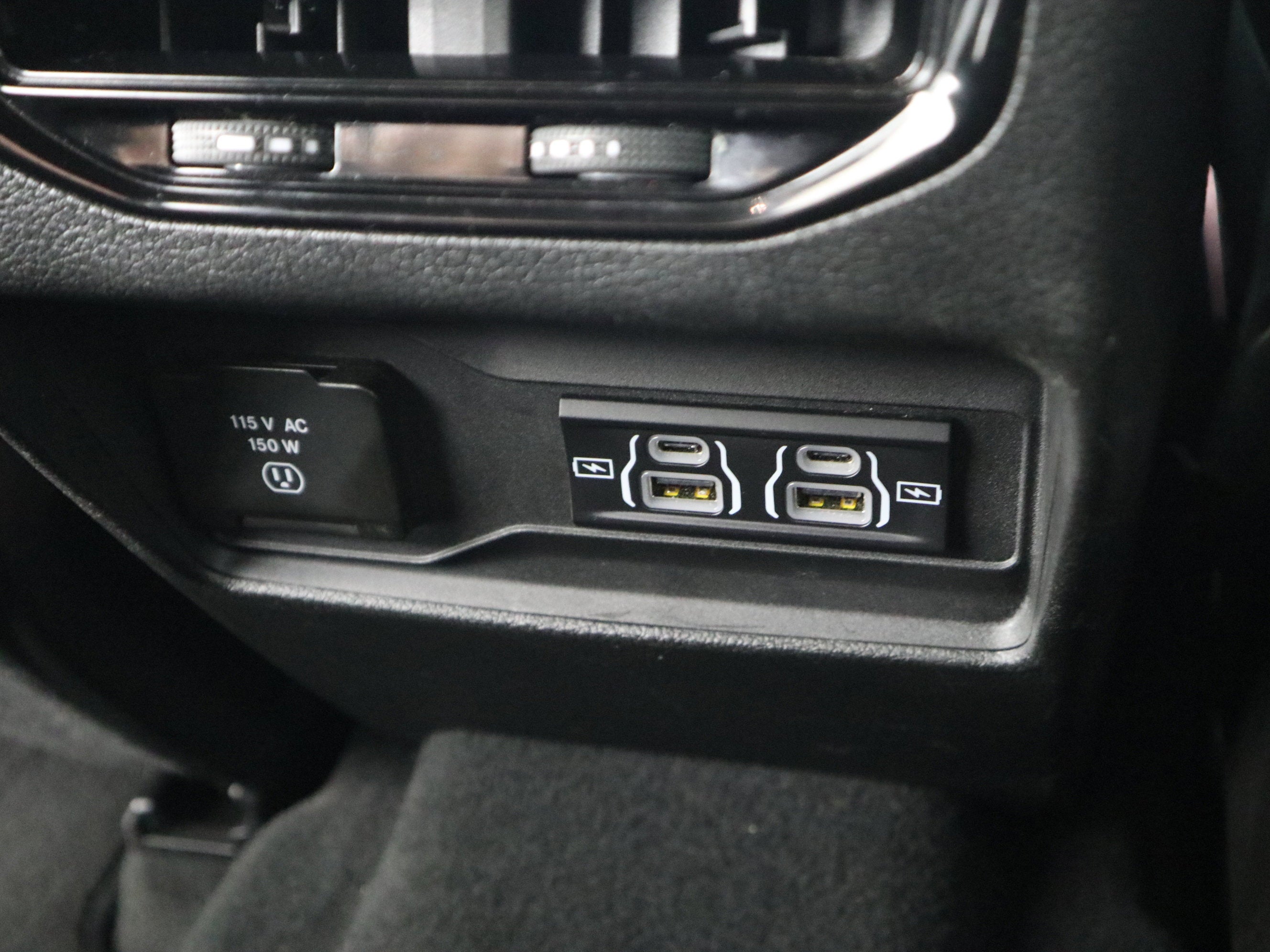 2024 Jeep Grand Cherokee L Altitude 4x4