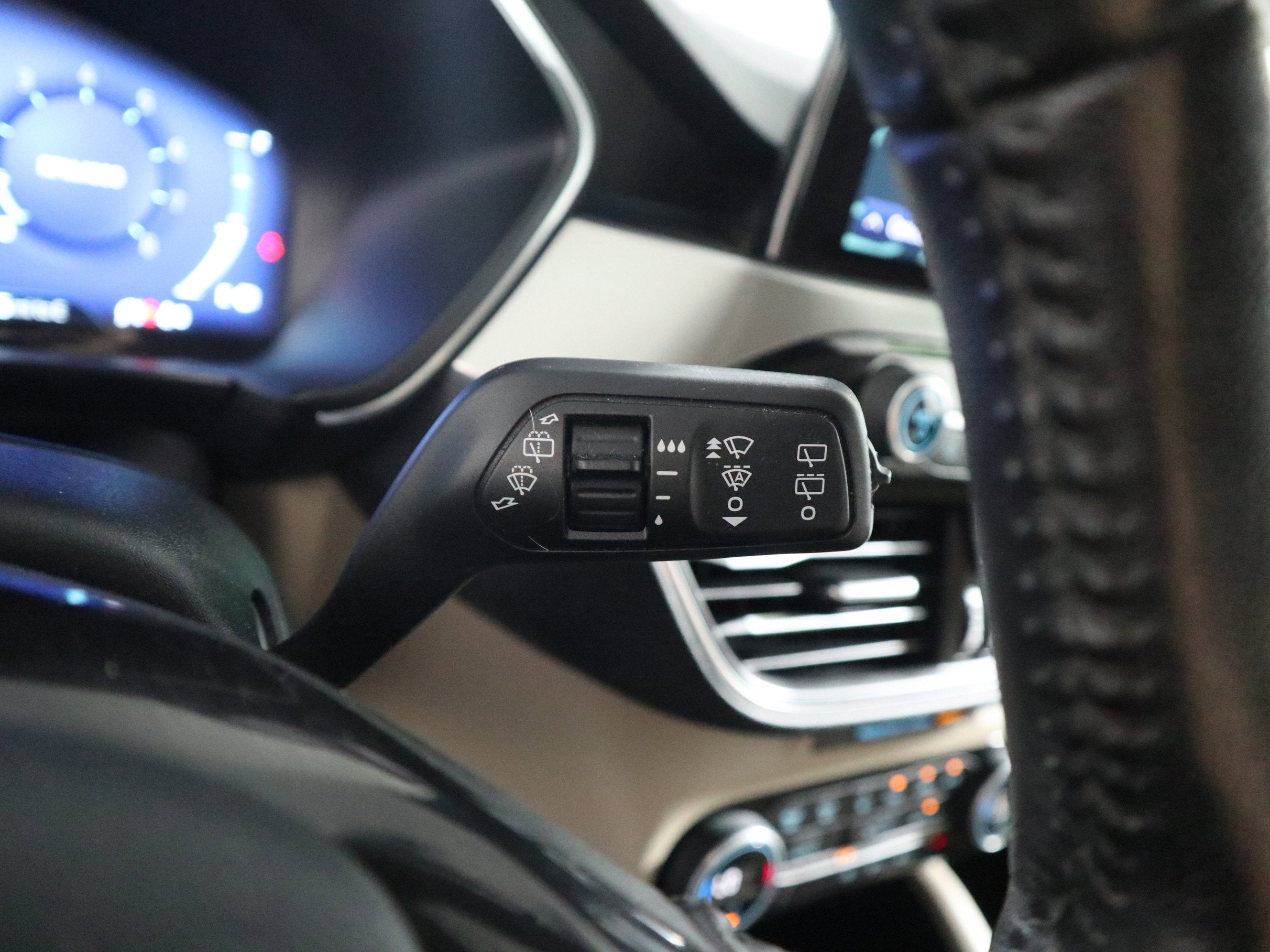 2021 Ford Escape Titanium AWD