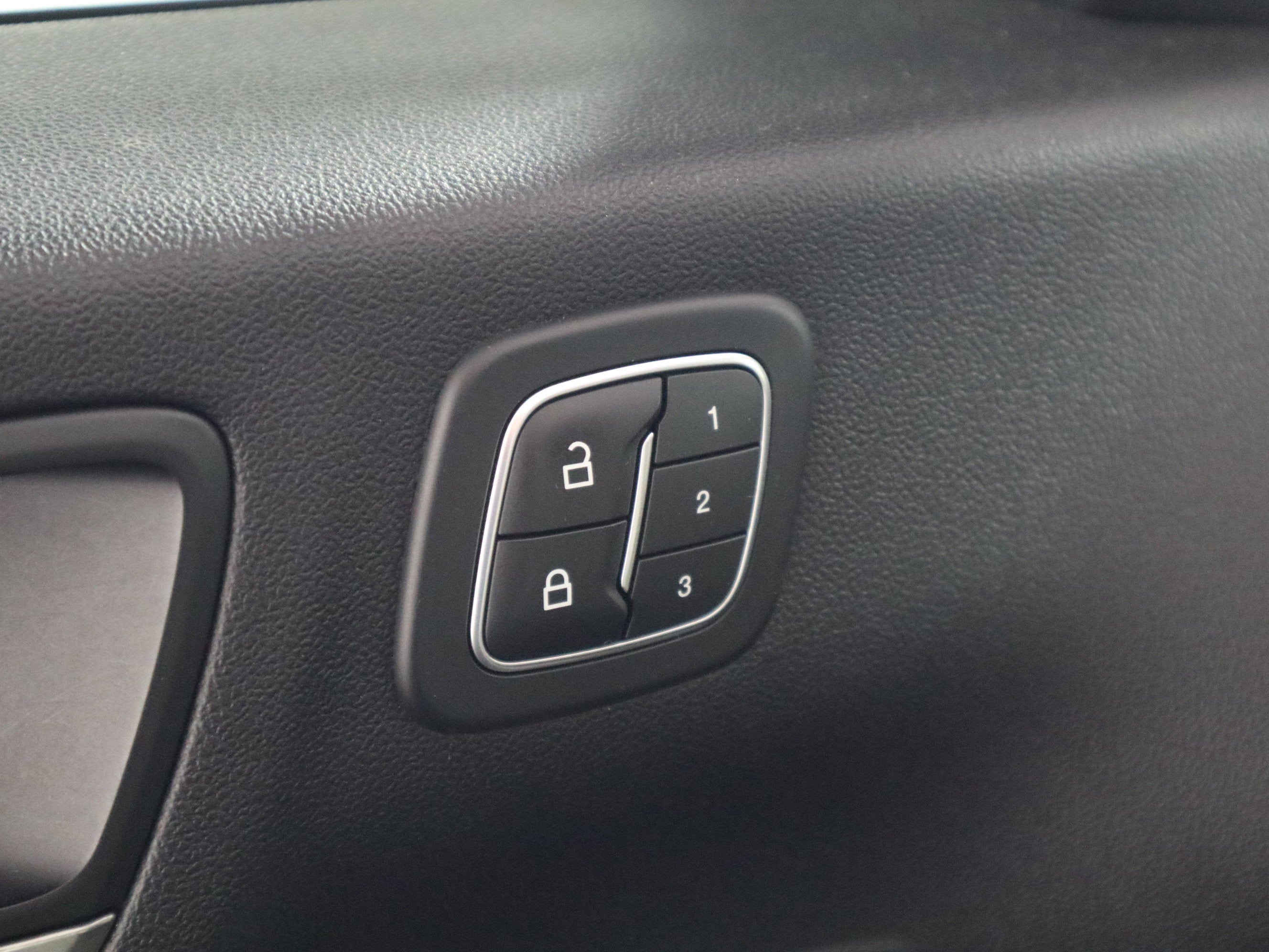 2021 Ford Escape Titanium AWD