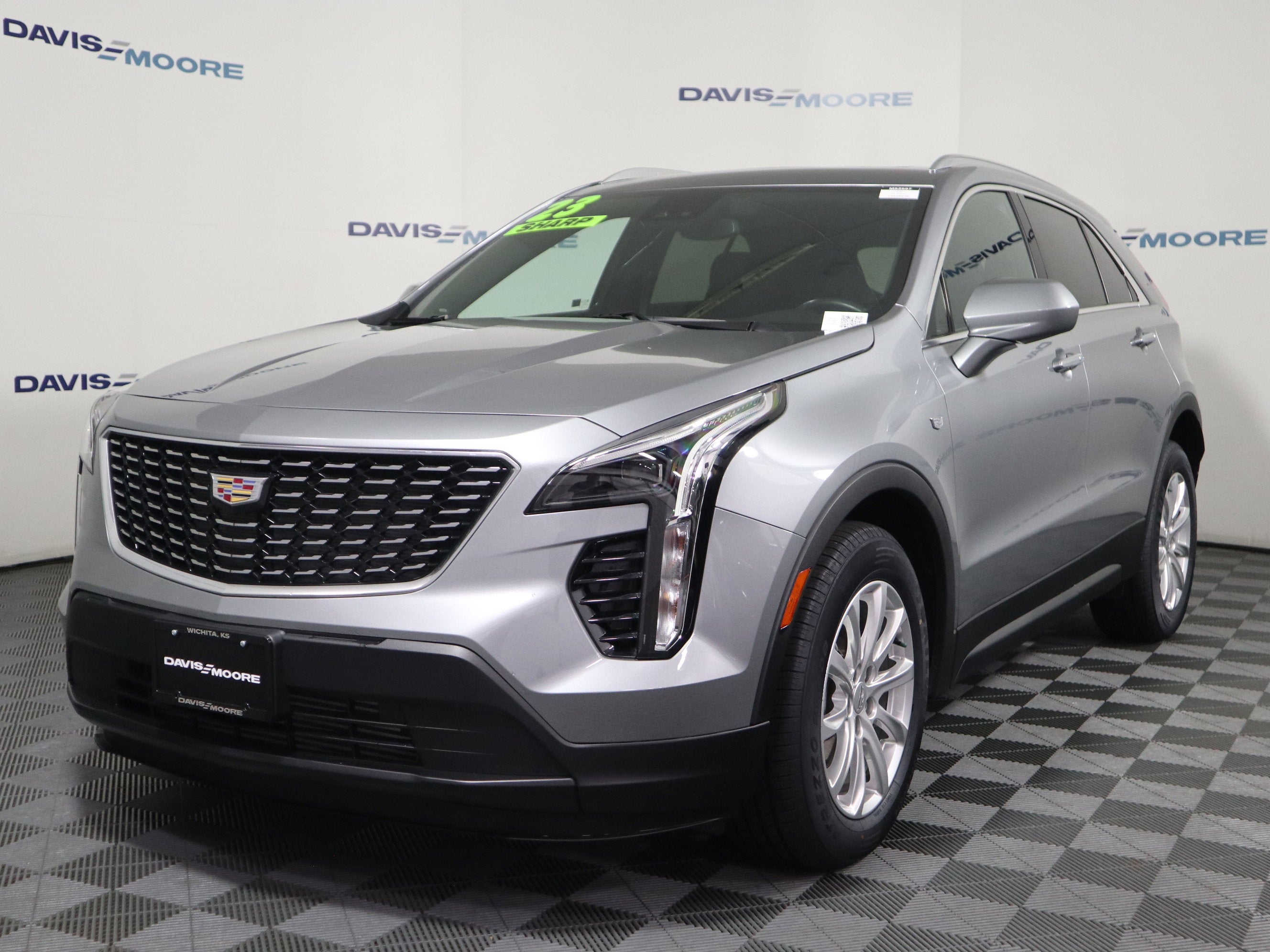 2023 Cadillac XT4 FWD Luxury