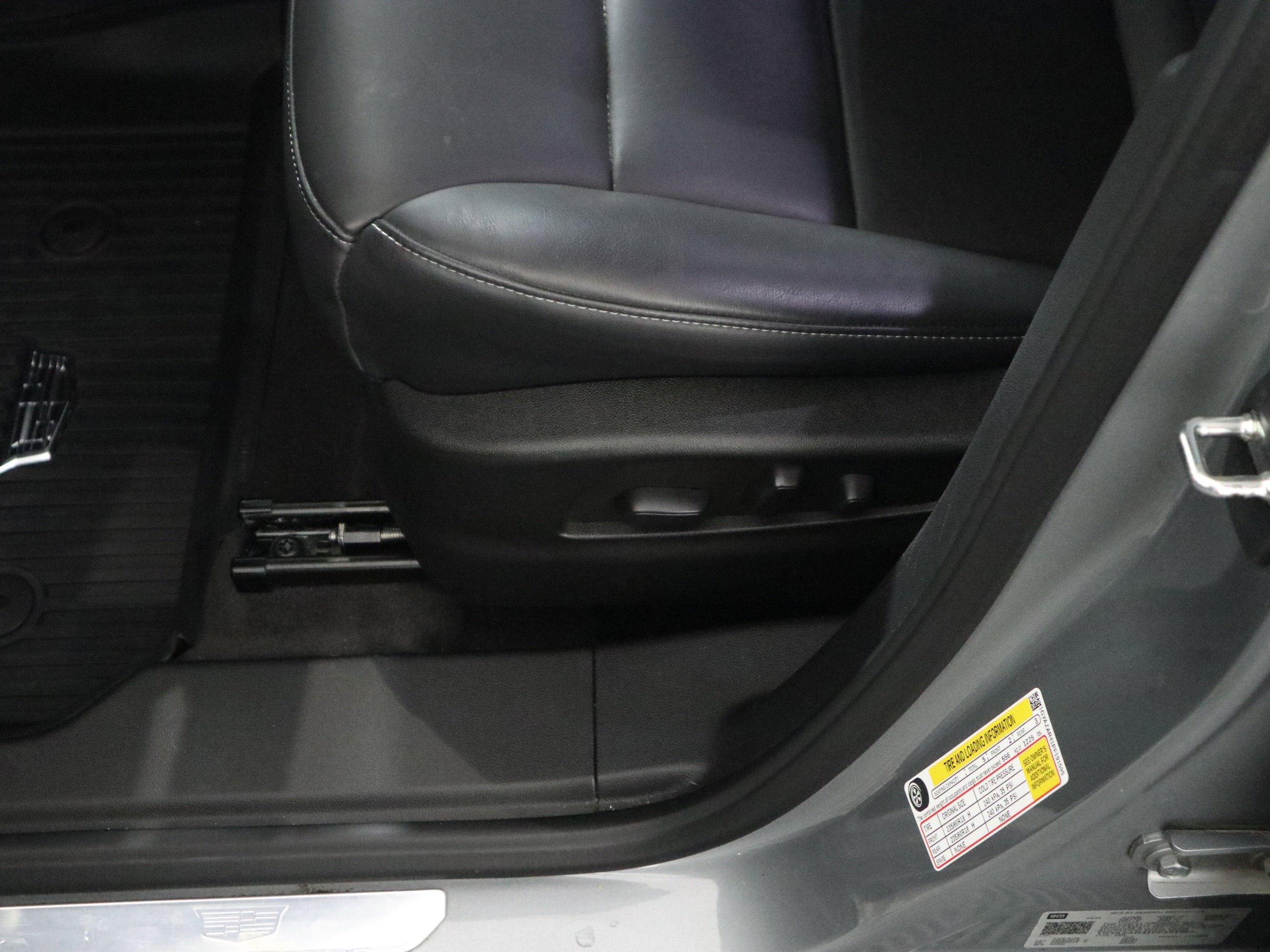 2023 Cadillac XT4 FWD Luxury