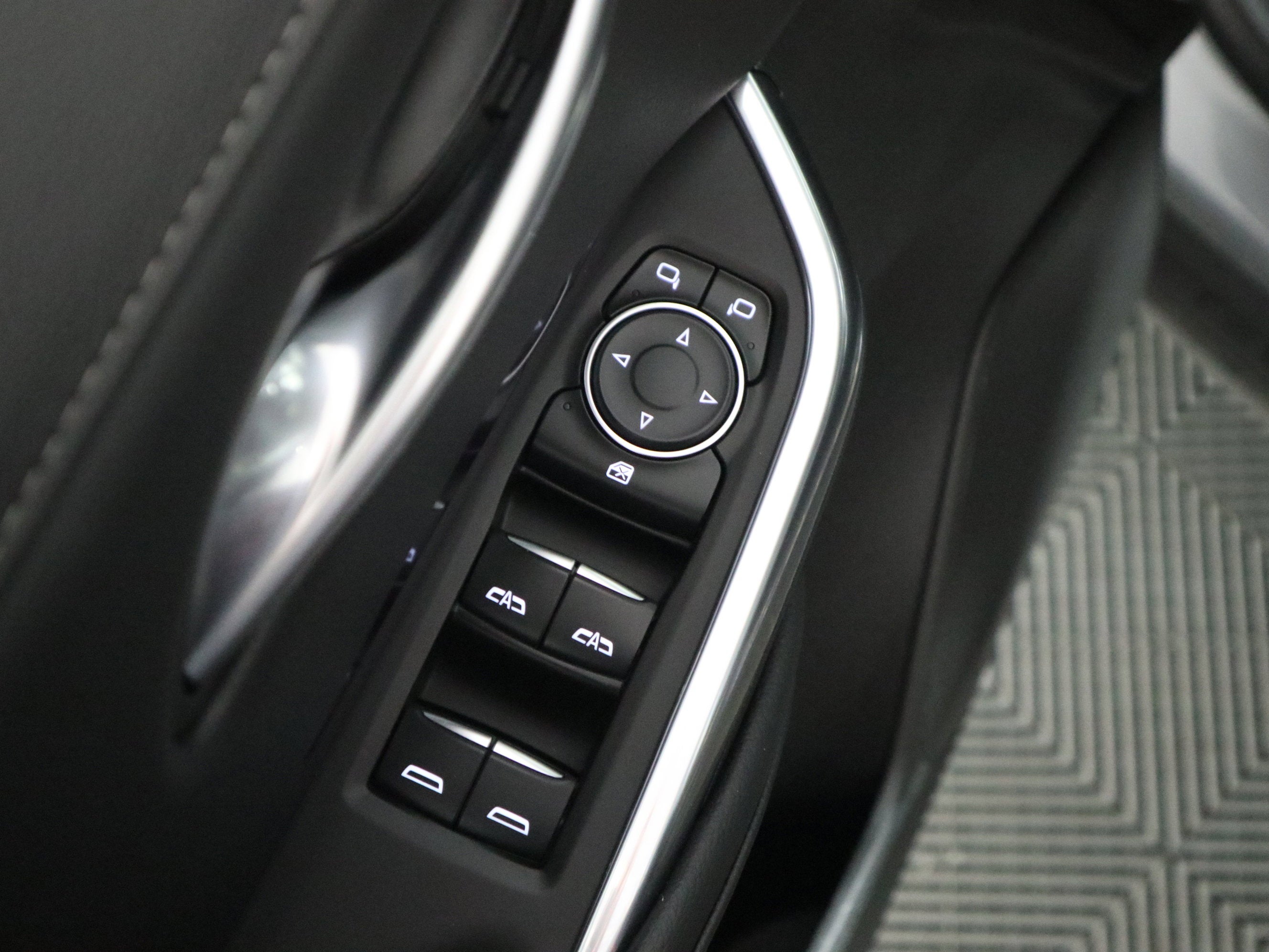 2023 Cadillac XT4 FWD Luxury
