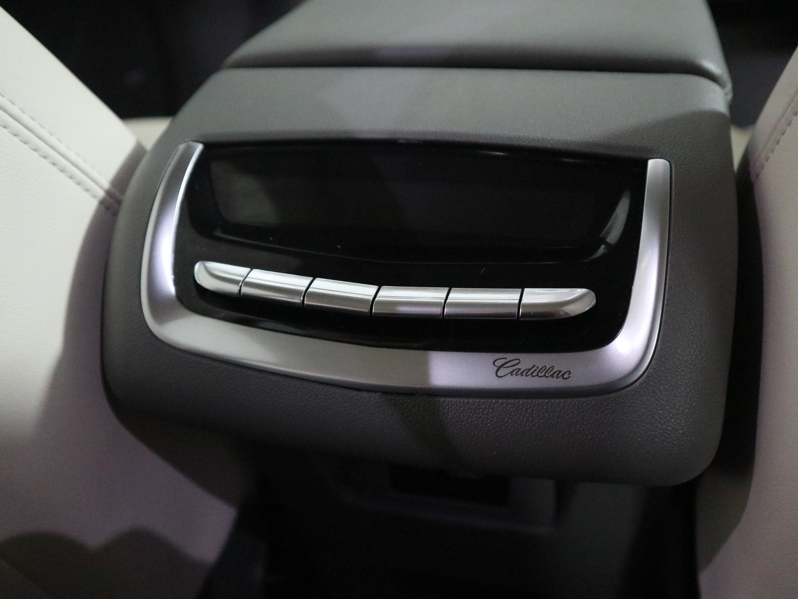 2024 Cadillac XT6 FWD Premium Luxury