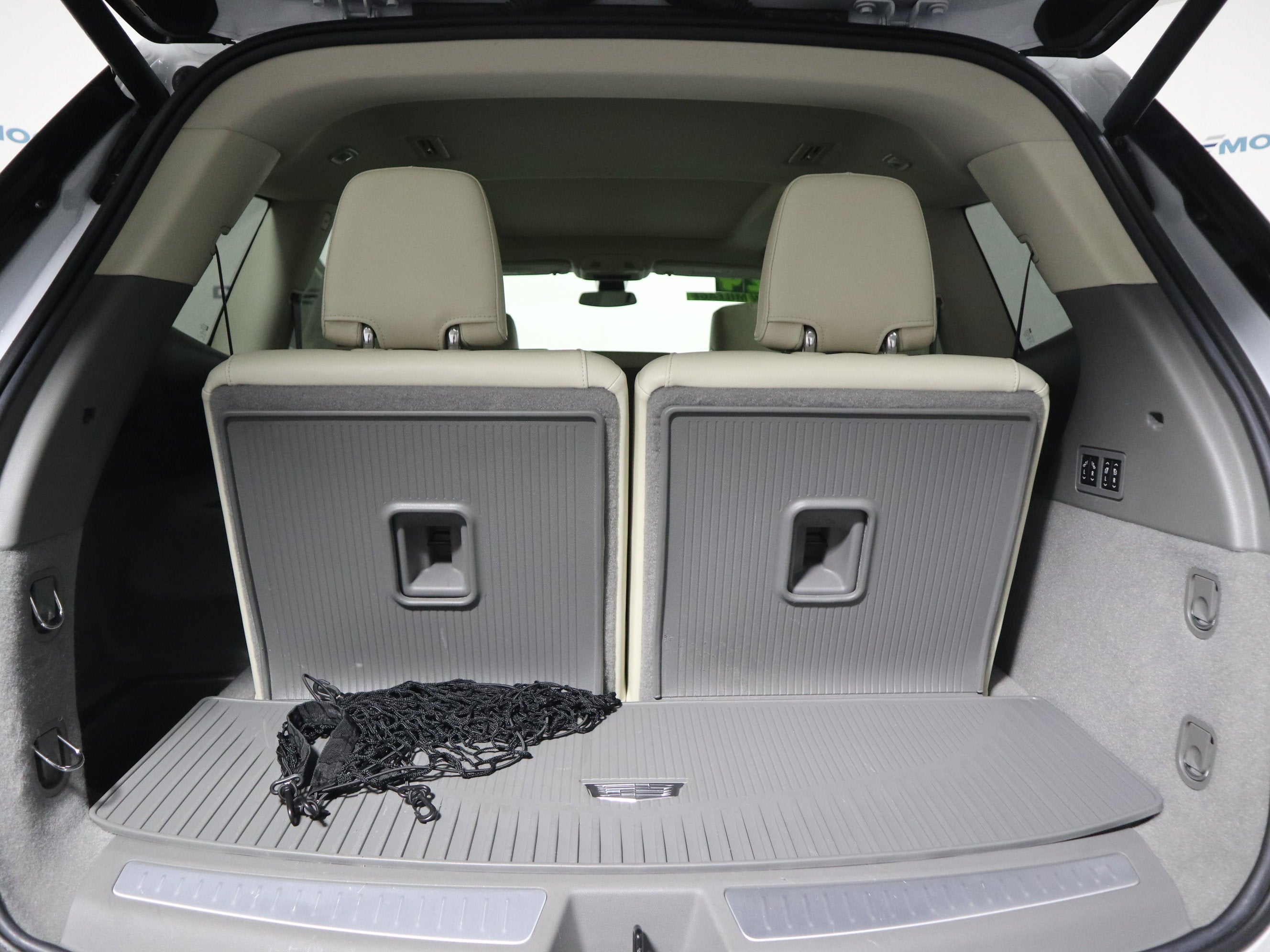2024 Cadillac XT6 FWD Premium Luxury