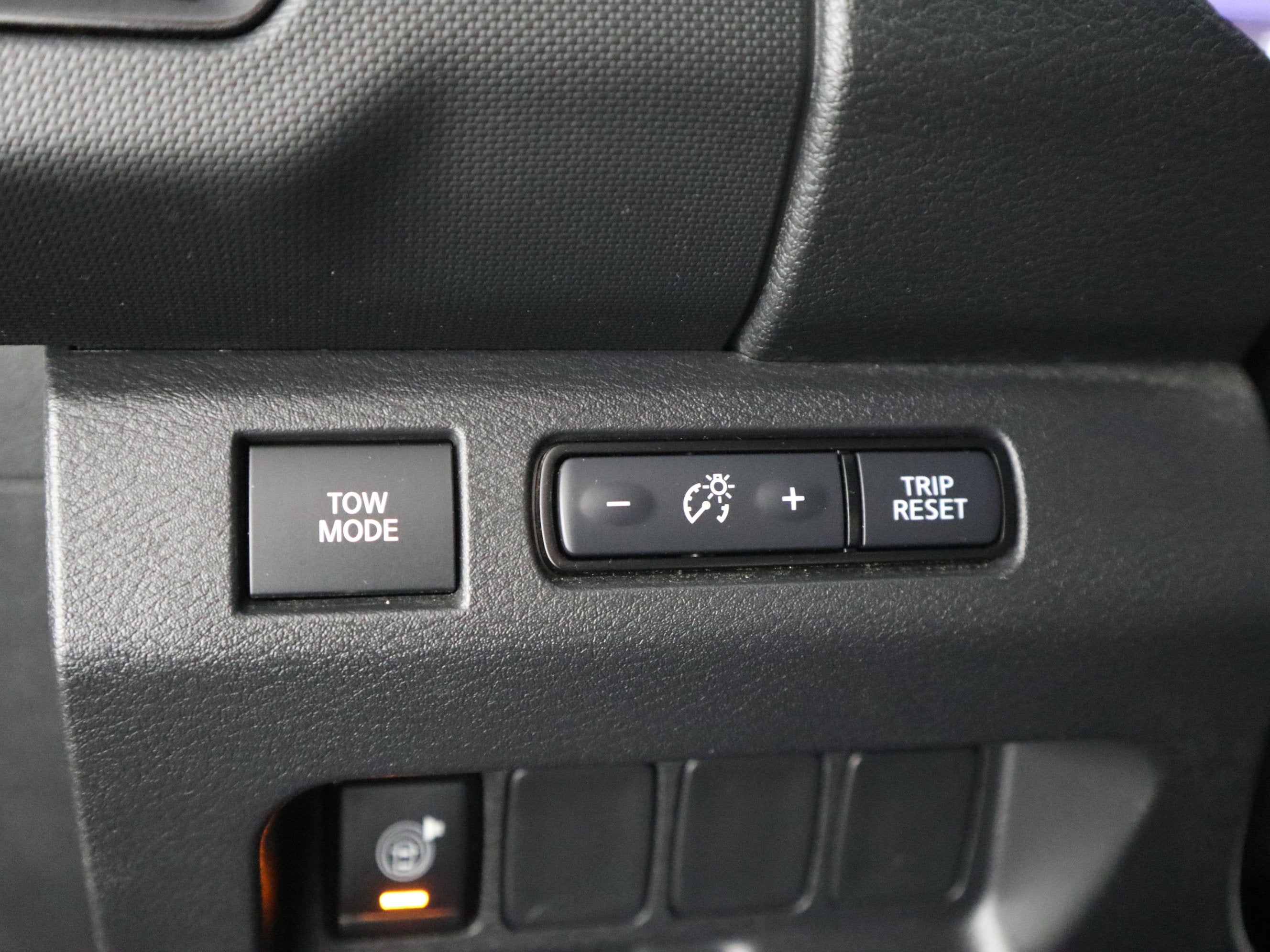 2023 Nissan Frontier PRO-X Crew Cab