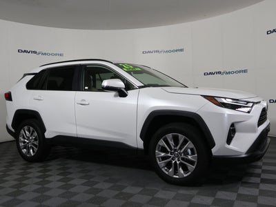 2025 Toyota RAV4 XLE Premium