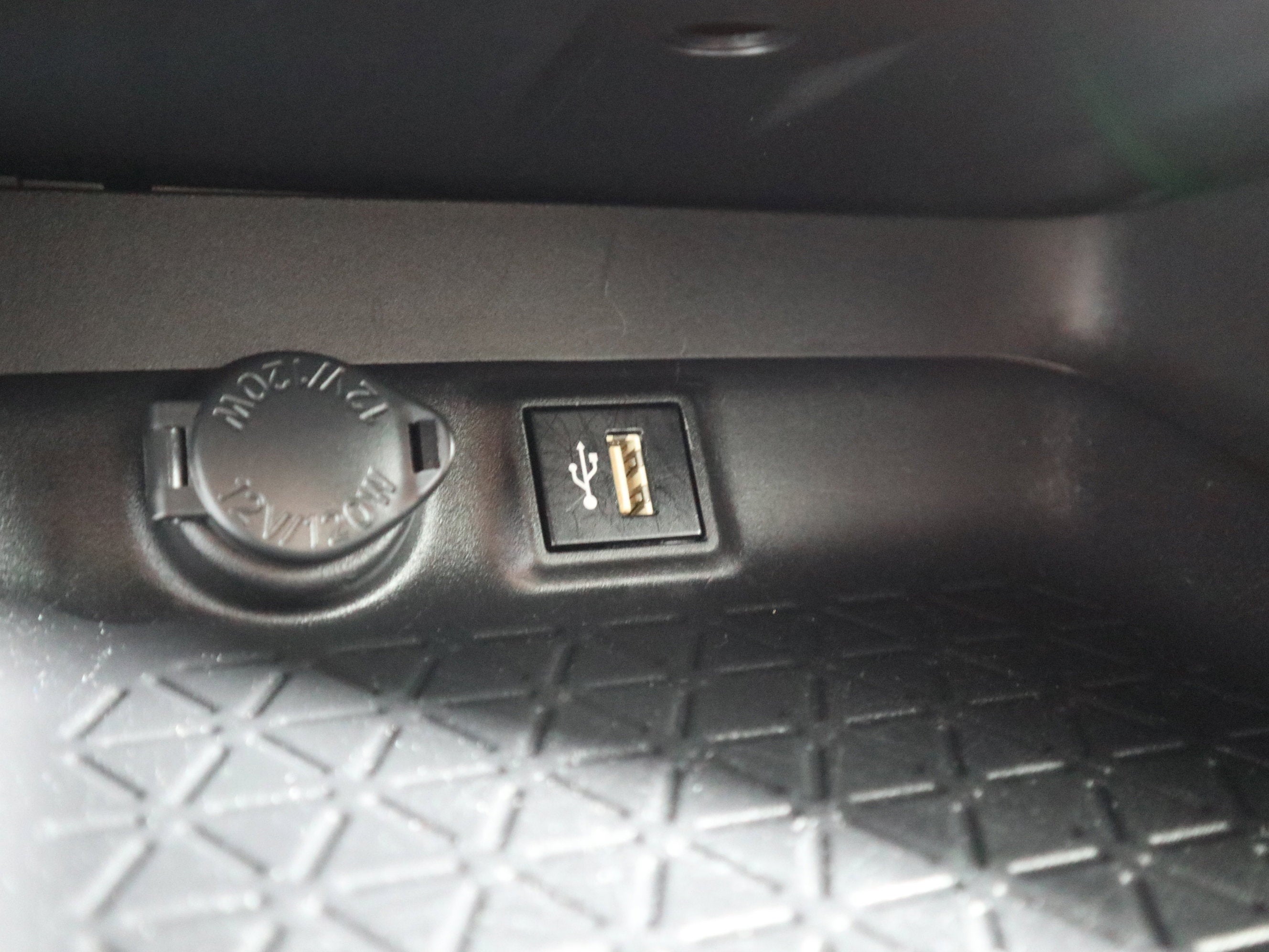 2024 Toyota RAV4 LE AWD