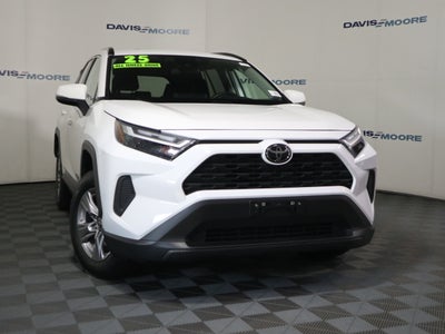 2025 Toyota RAV4 XLE AWD