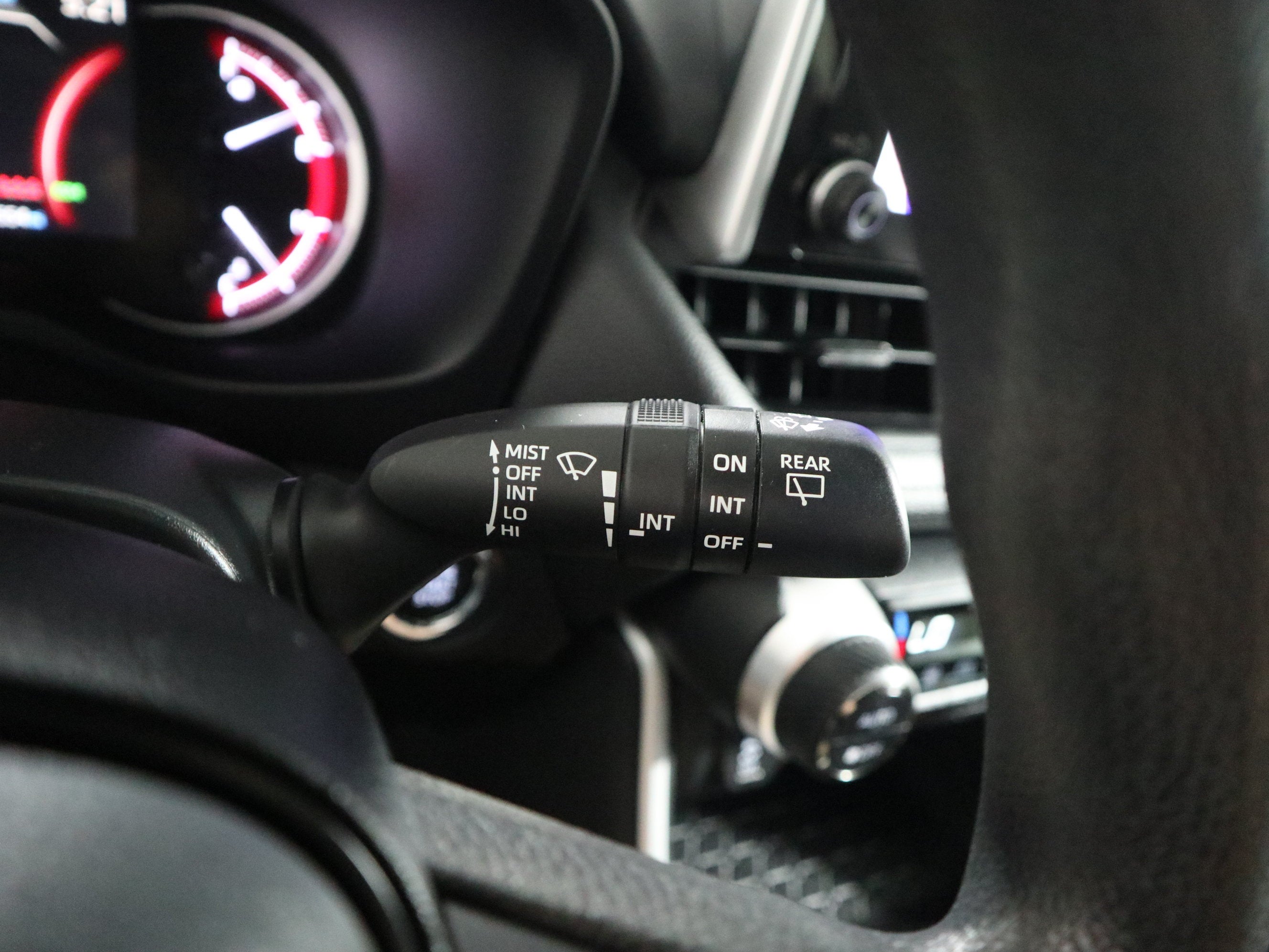 2025 Toyota RAV4 XLE AWD