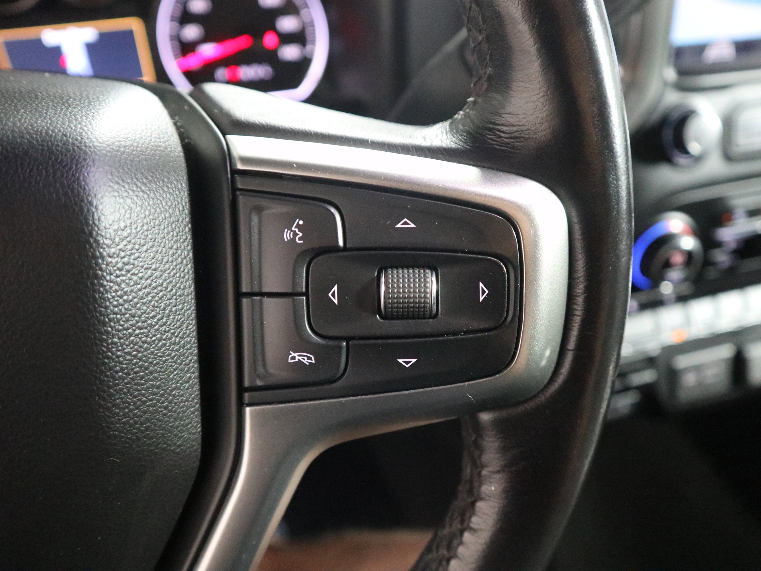 2021 Chevrolet Silverado 1500 LT Crew Cab 4WD