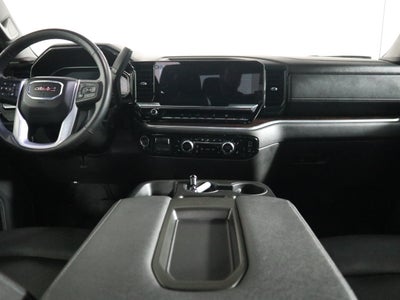 2025 GMC Sierra 1500 SLT Crew Cab 4WD