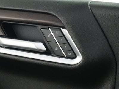 2025 GMC Sierra 1500 SLT Crew Cab 4WD