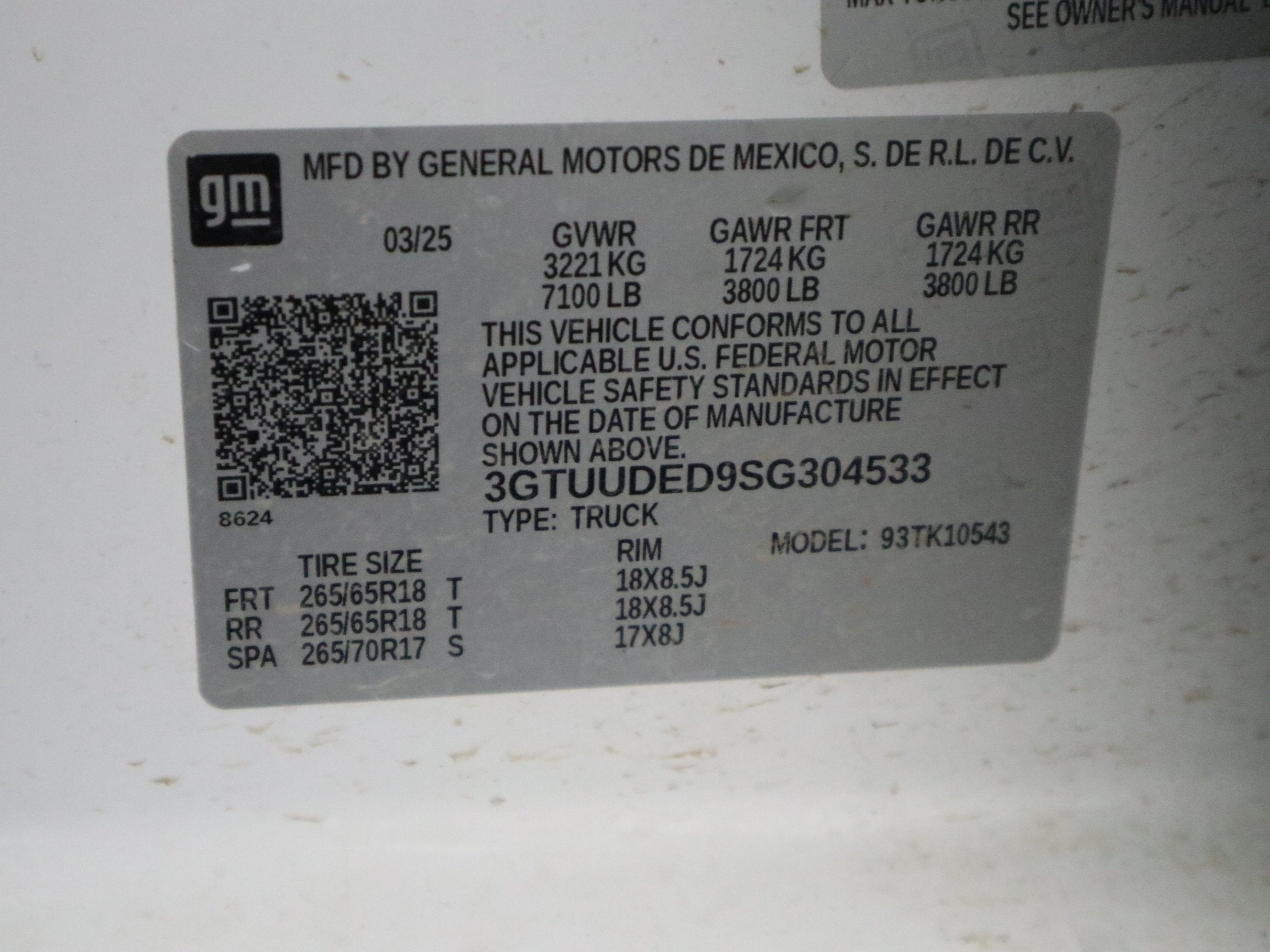 2025 GMC Sierra 1500 SLT Crew Cab 4WD