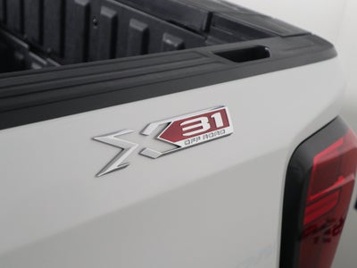 2024 GMC Sierra 1500 SLT Crew Cab 4WD