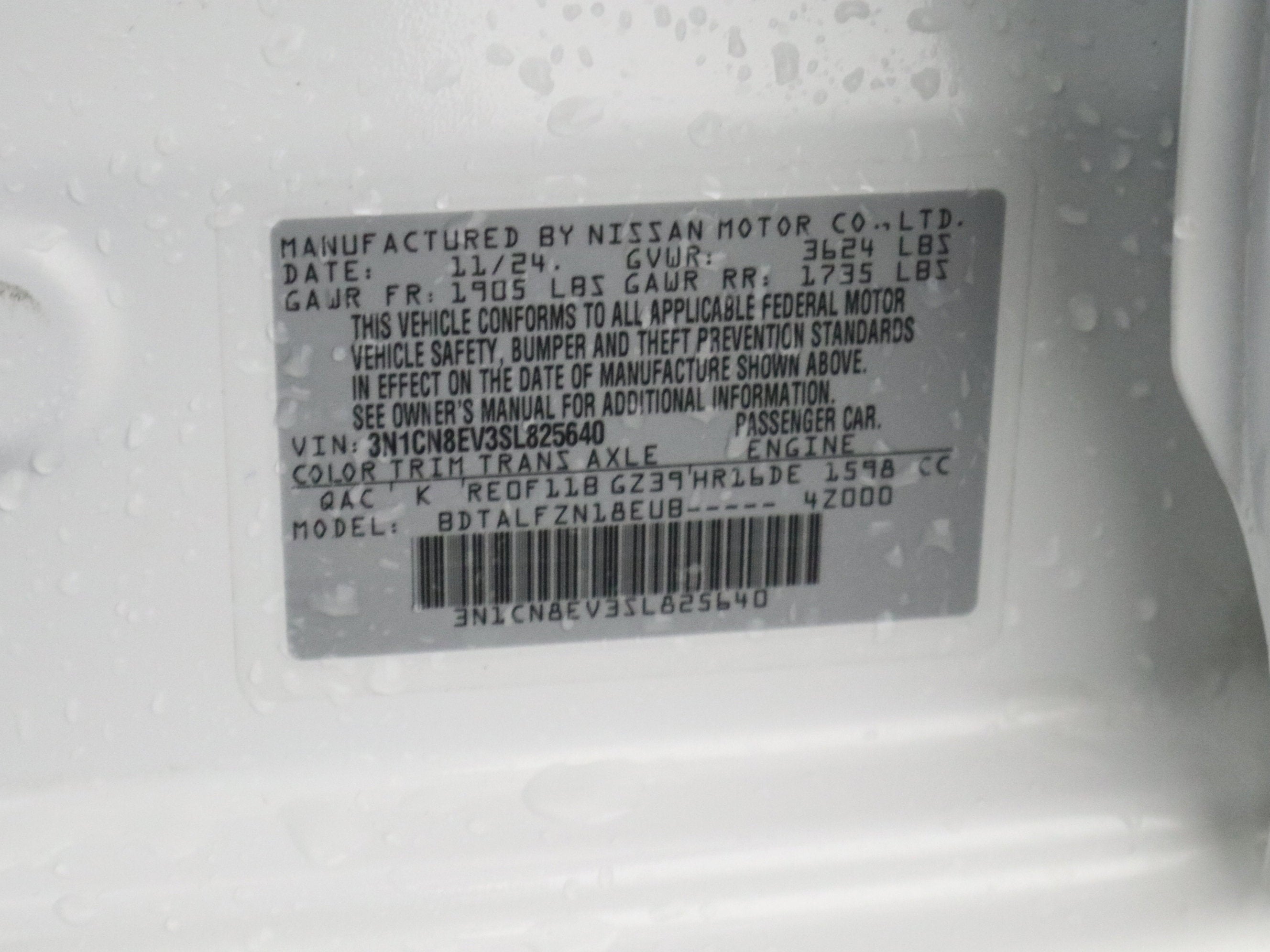 2025 Nissan Versa SV