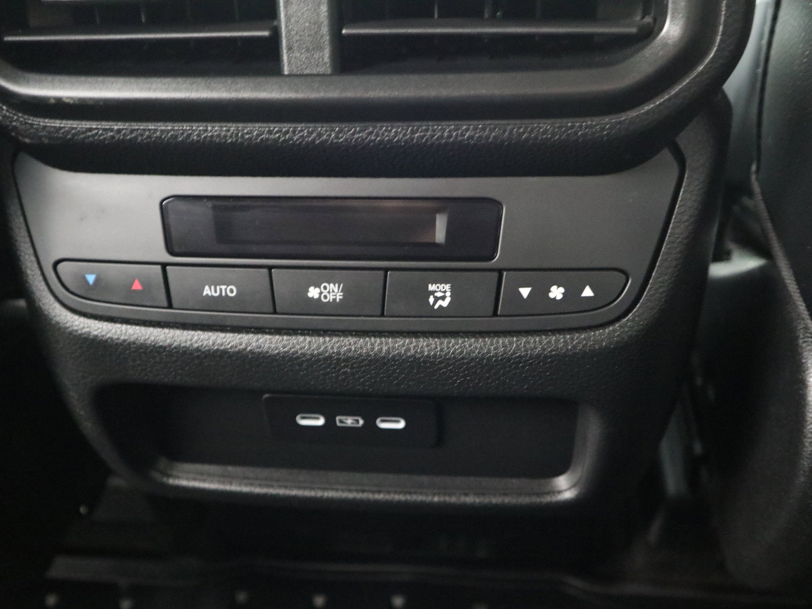 2024 Honda Pilot EX-L 8 Passenger