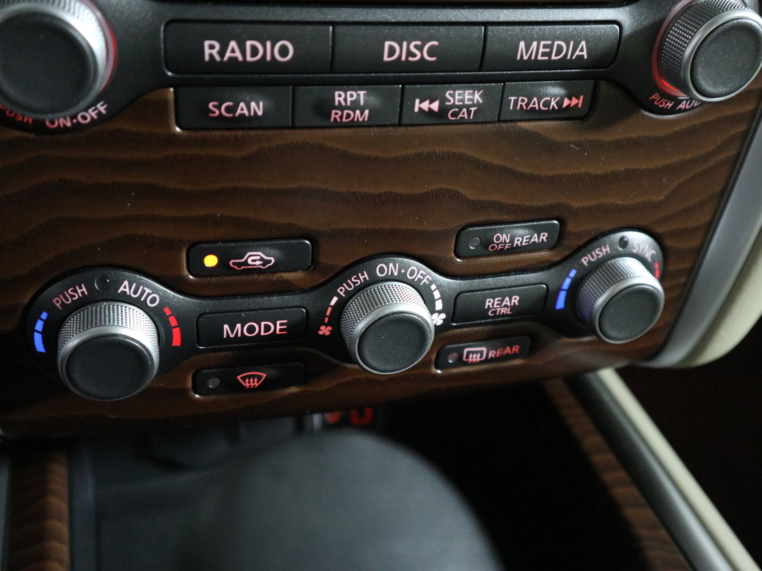 2019 Nissan Pathfinder Platinum 4x4