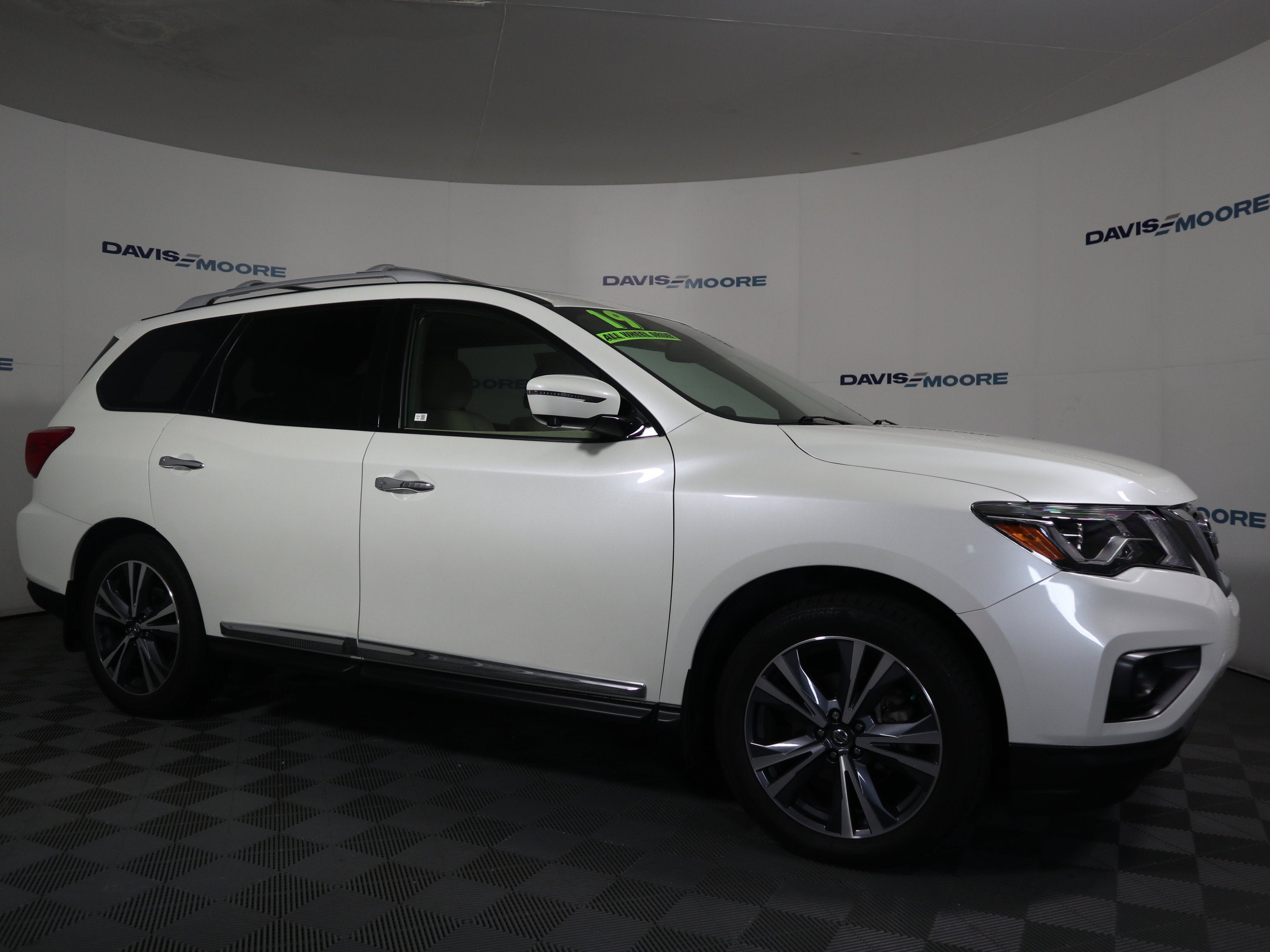 2019 Nissan Pathfinder Platinum 4x4