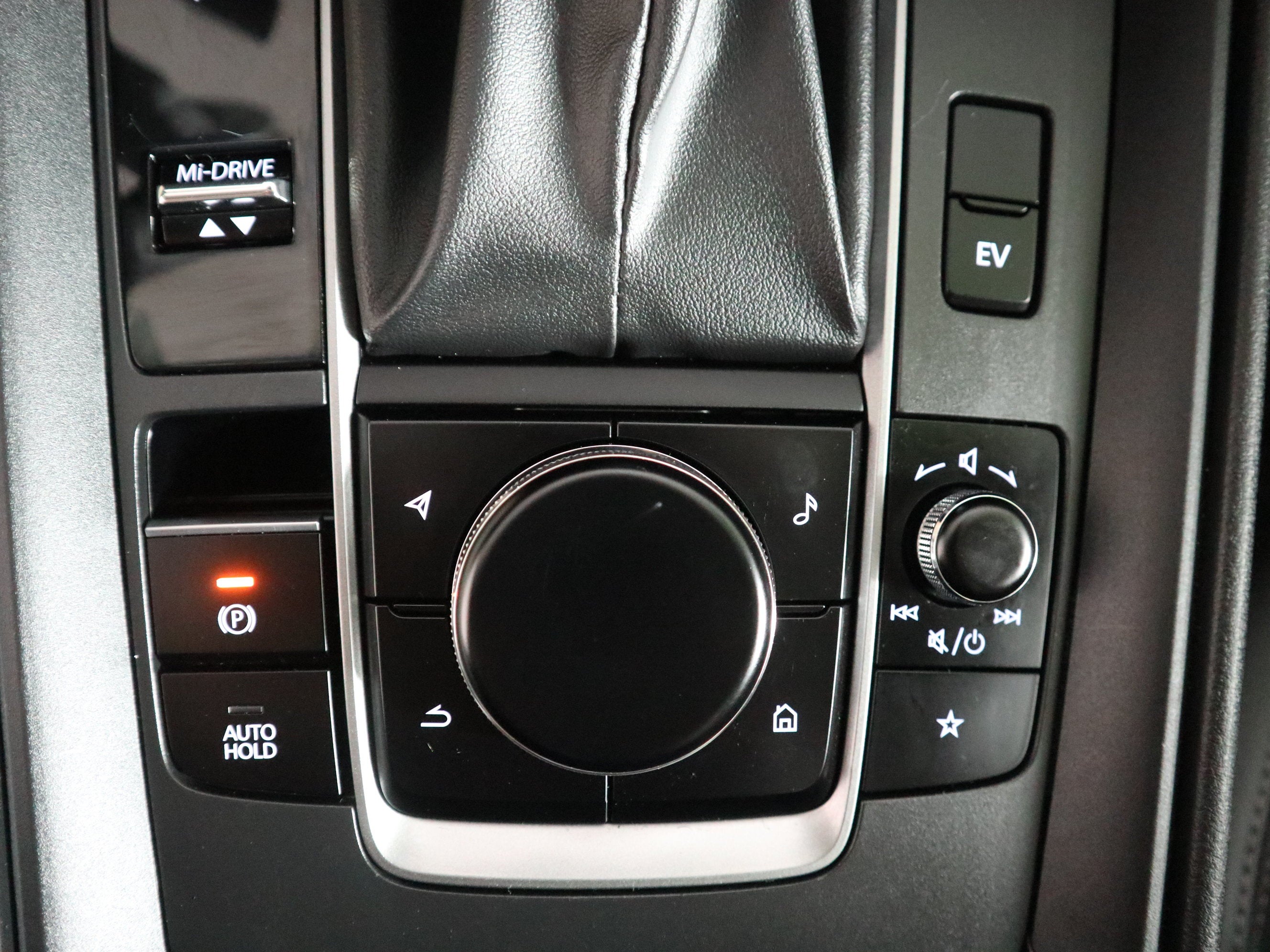 2026 Mazda Mazda CX-50 Hybrid Preferred