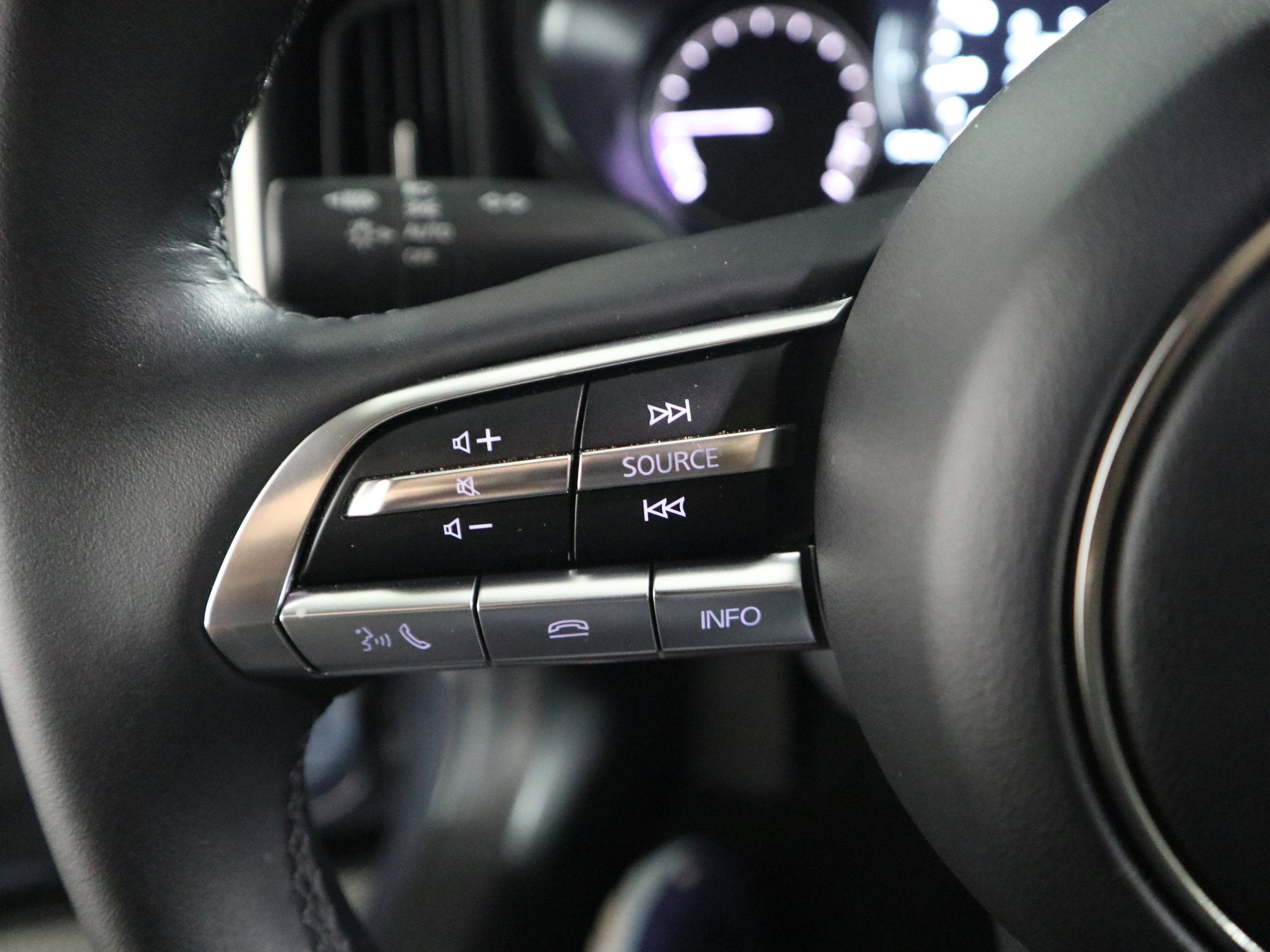 2025 Mazda Mazda CX-50 Hybrid Premium Plus Package AWD