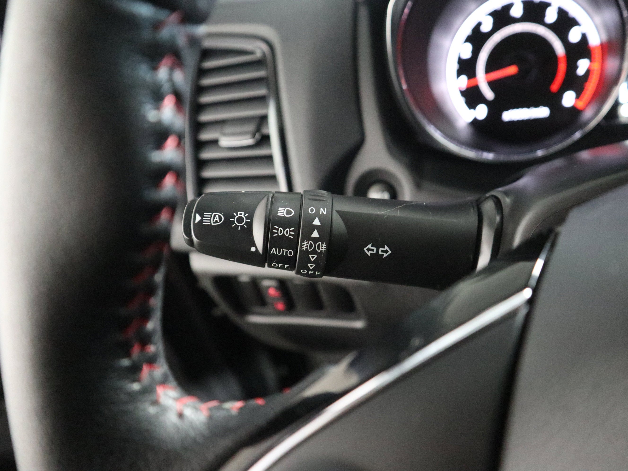 2024 Mitsubishi Outlander Sport LE