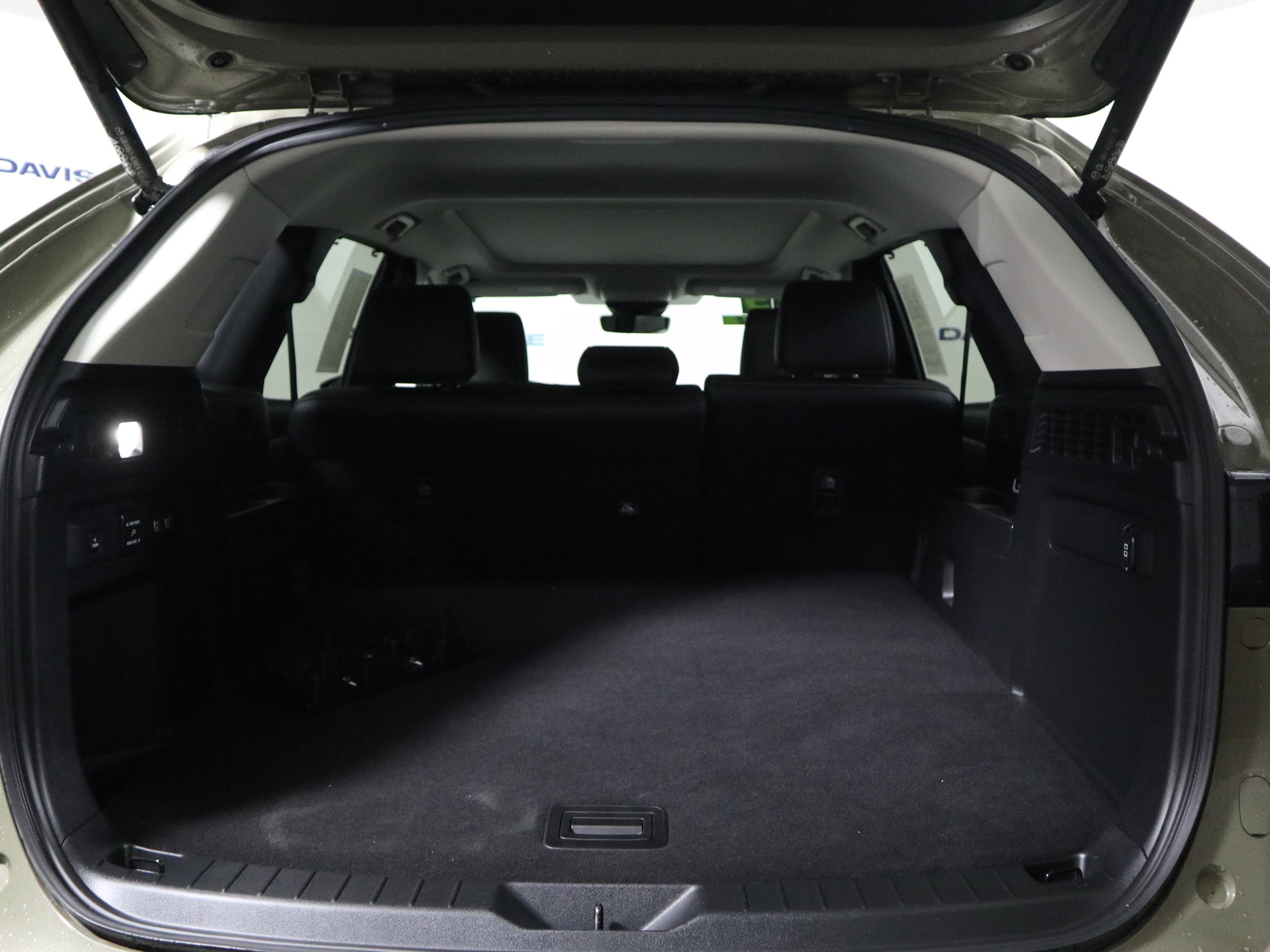 2025 Mazda Mazda CX-70 PHEV Premium Package AWD