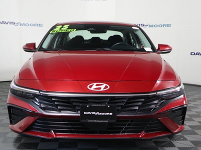 2025 Hyundai Elantra SEL Convenience