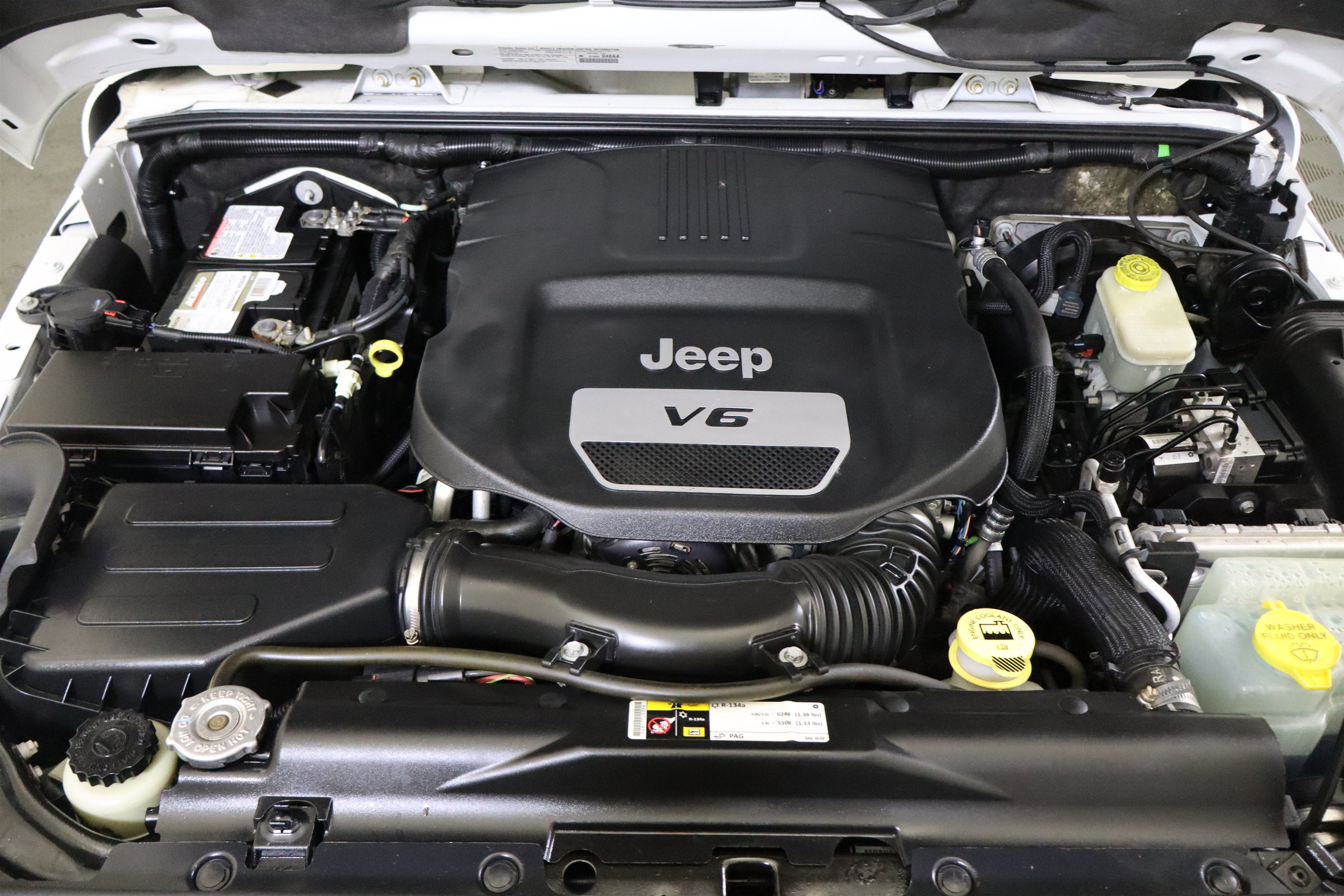 2014 Jeep Wrangler Unlimited Altitude 4WD