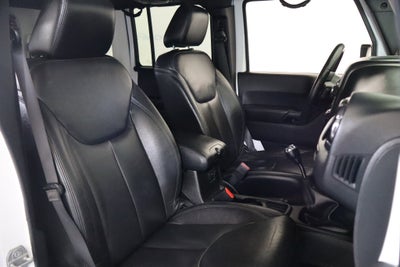 2014 Jeep Wrangler Unlimited Altitude 4WD