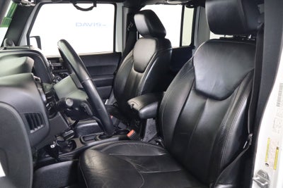 2014 Jeep Wrangler Unlimited Altitude 4WD