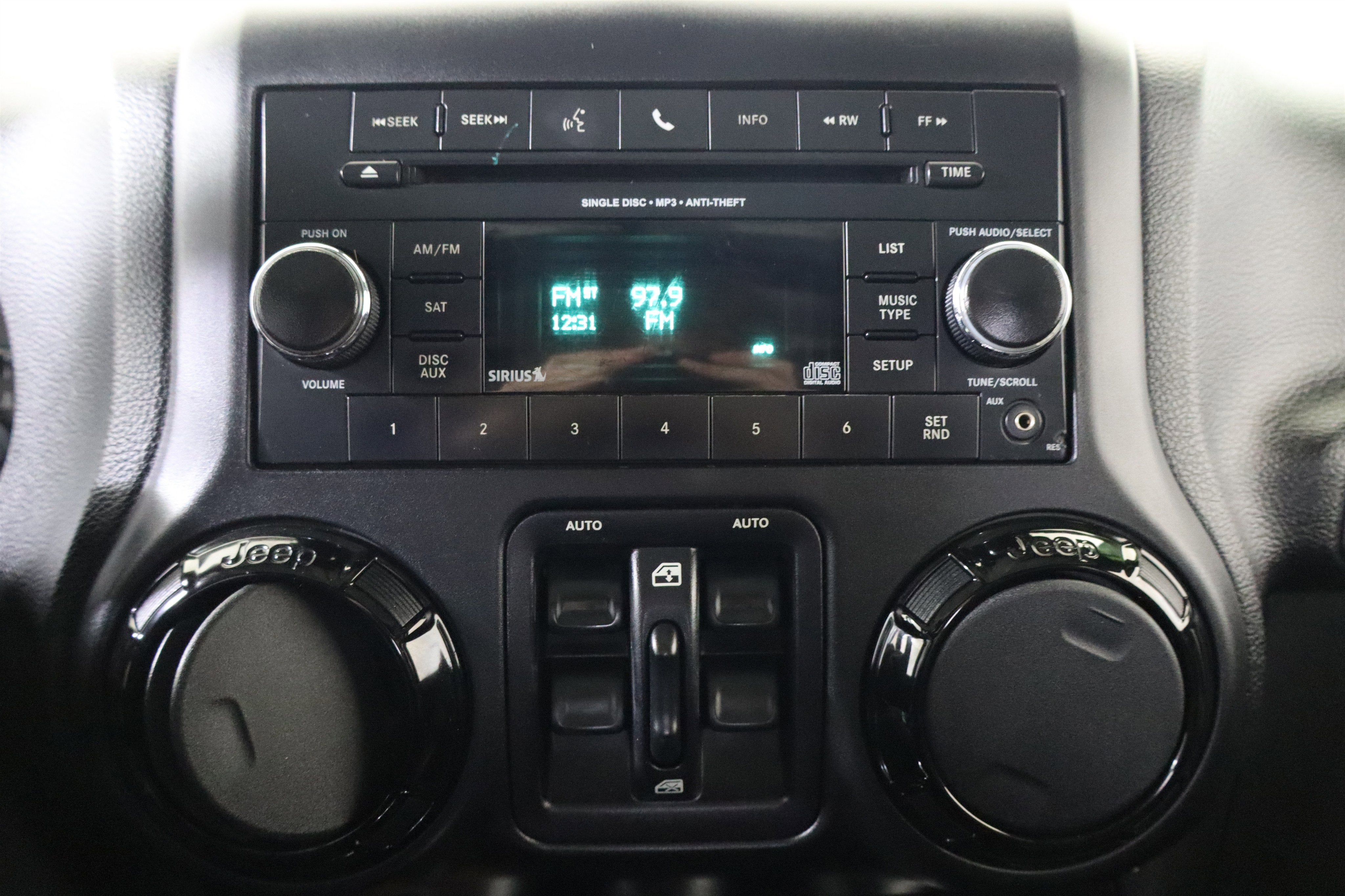 2014 Jeep Wrangler Unlimited Altitude 4WD