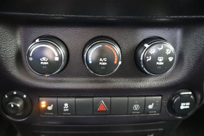 2014 Jeep Wrangler Unlimited Altitude 4WD