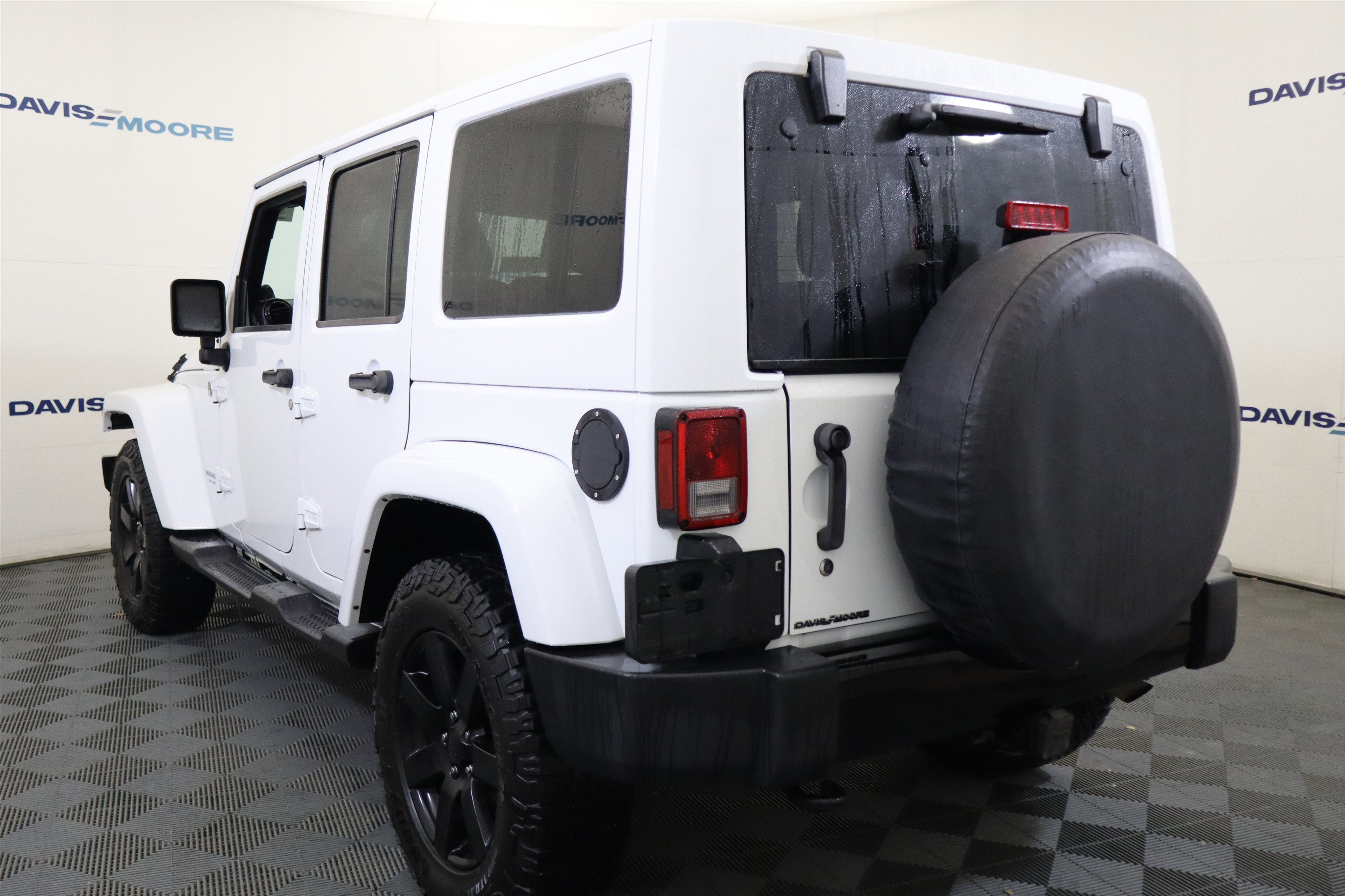 2014 Jeep Wrangler Unlimited Altitude 4WD