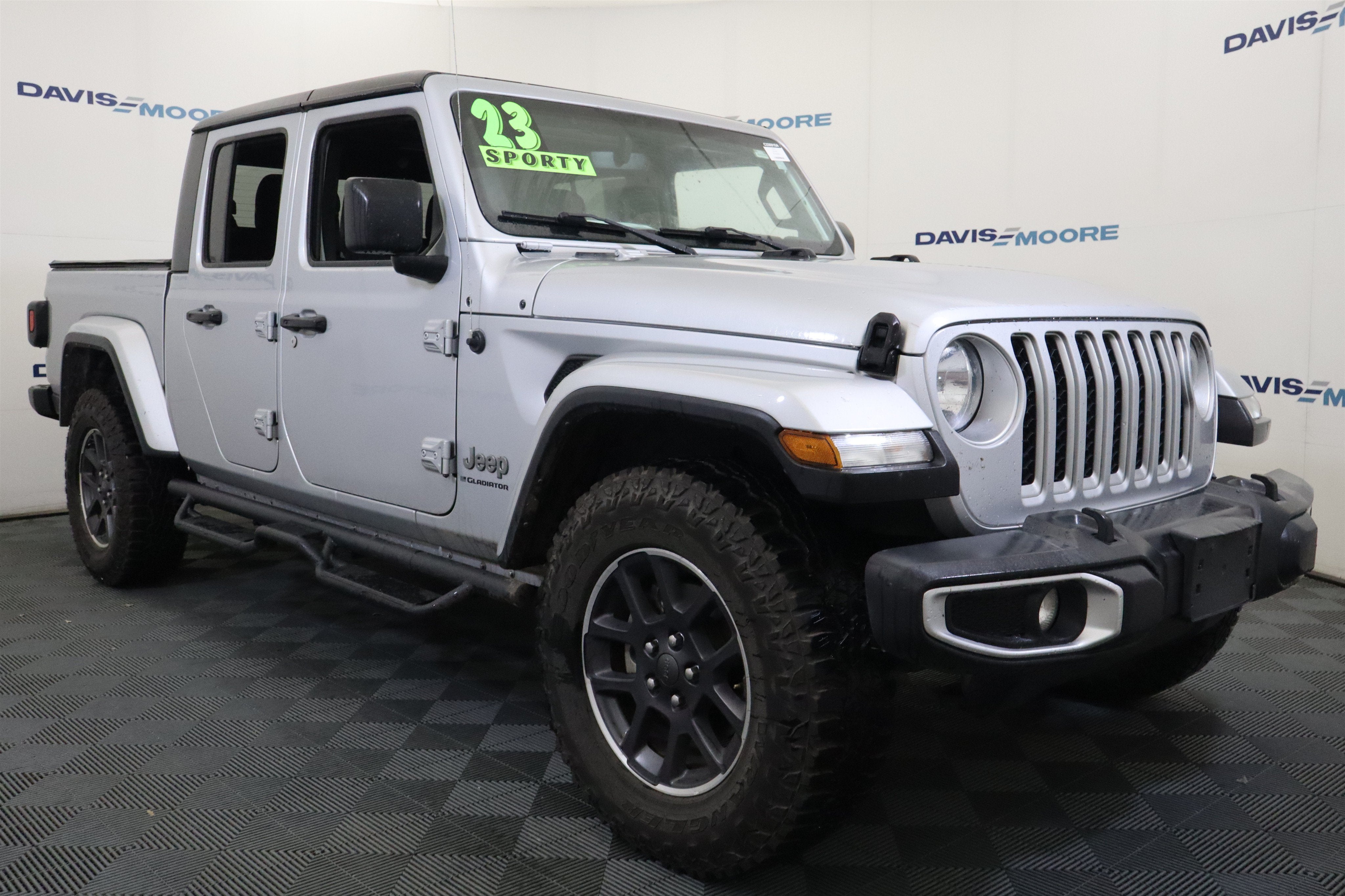 2023 Jeep Gladiator Overland 4x4