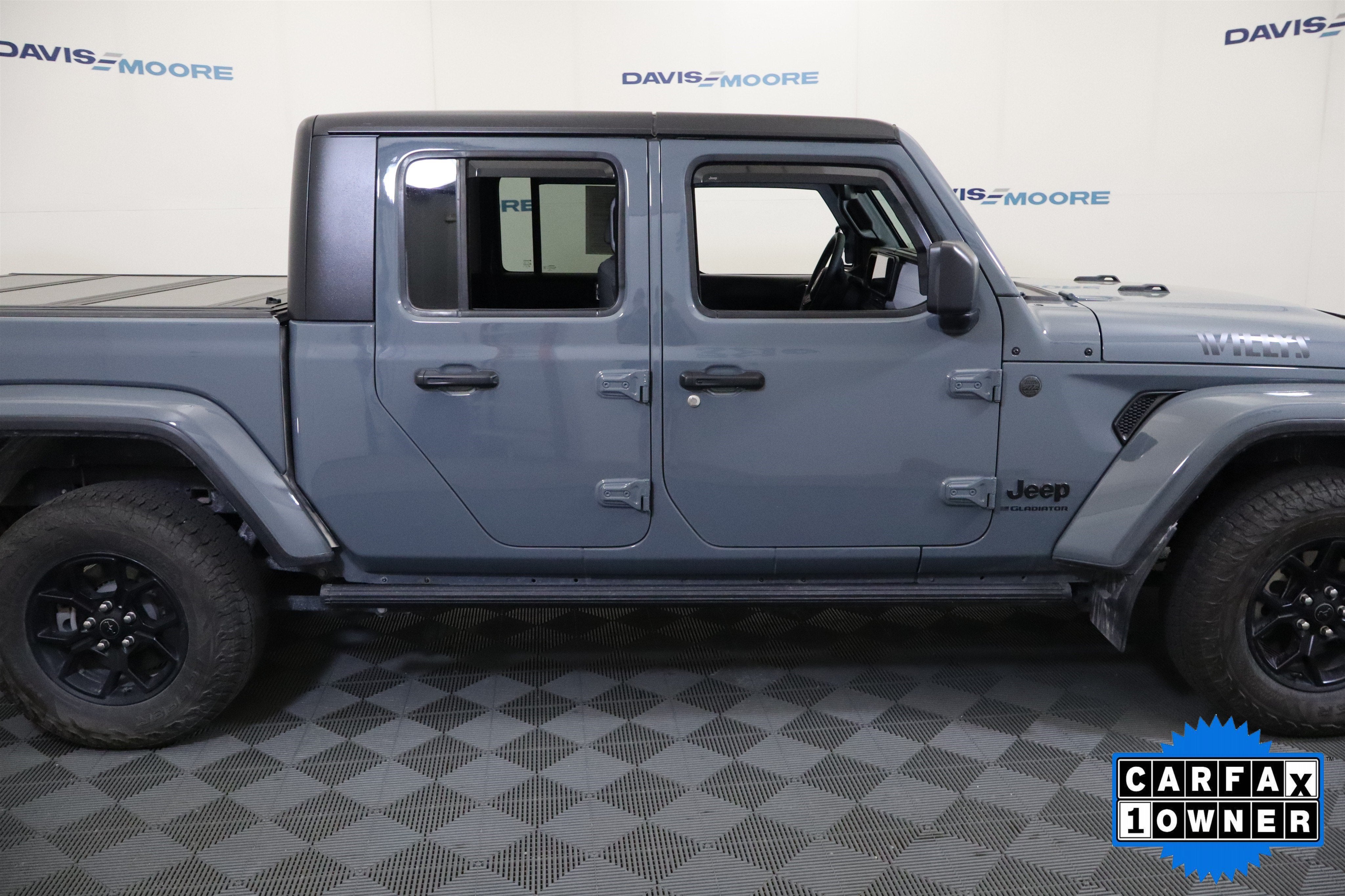 2025 Jeep Gladiator Willys 4x4