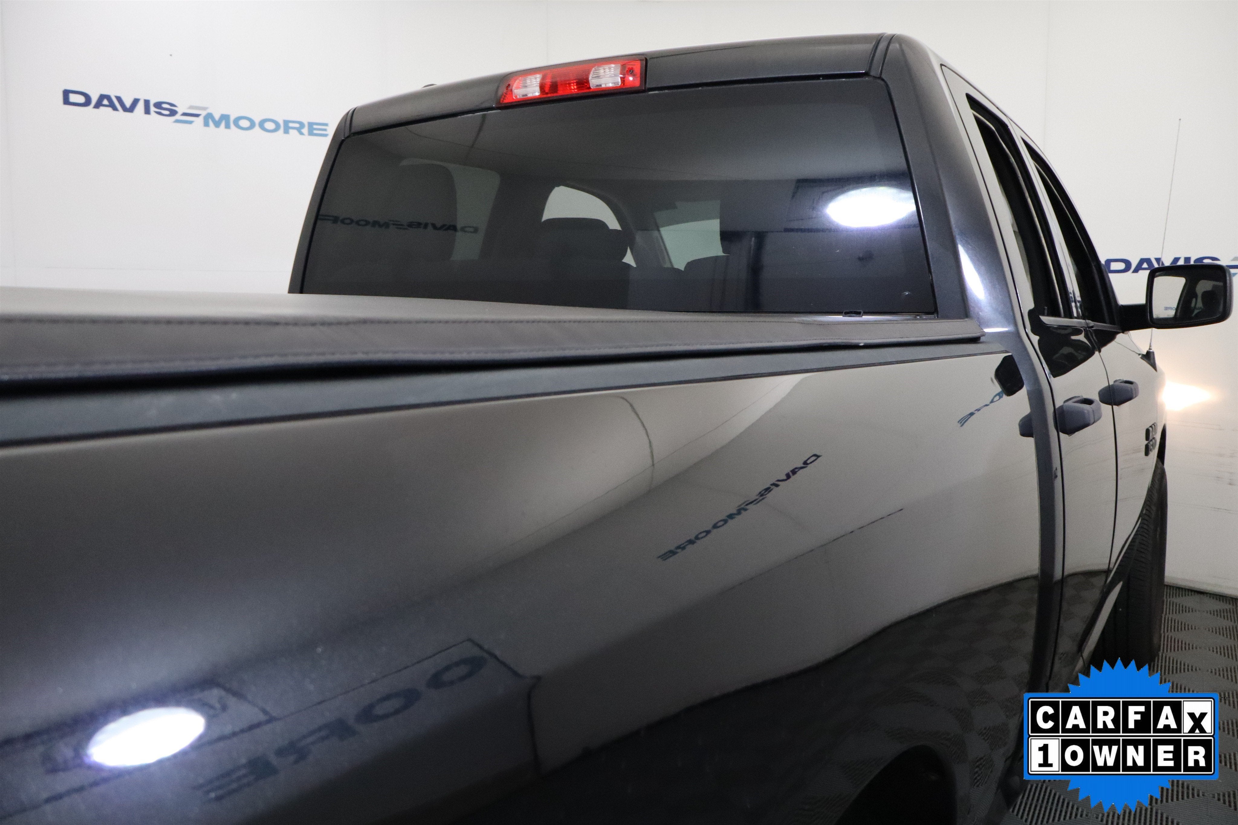 2016 RAM 1500 Express Quad Cab 4WD