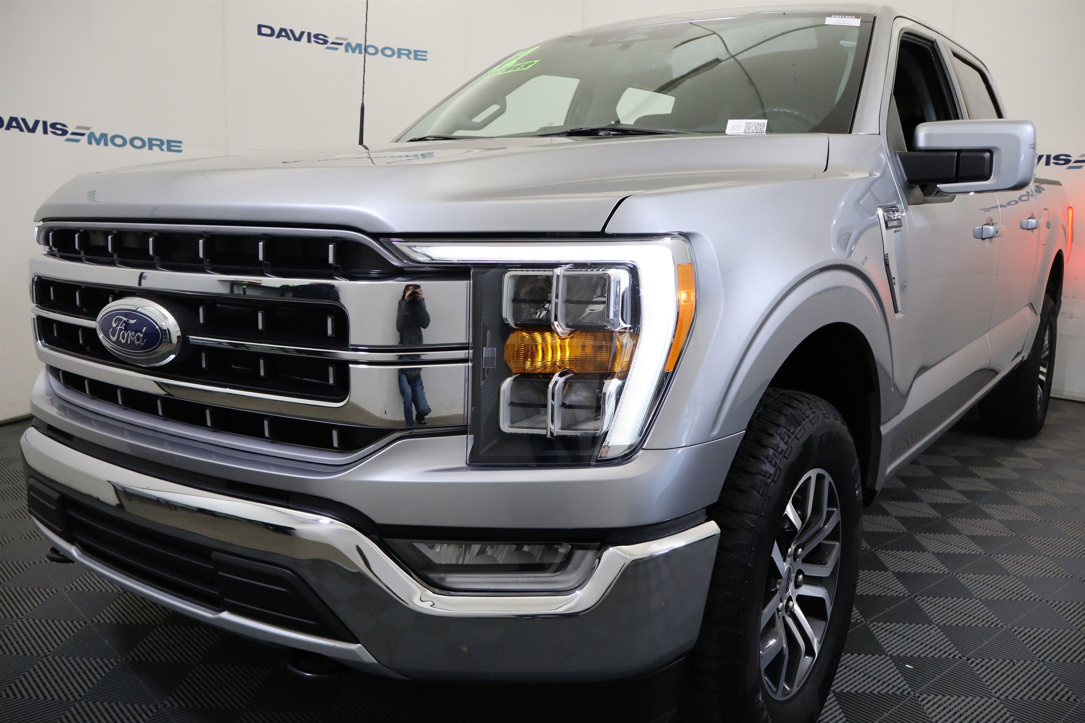 2022 Ford F-150 LARIAT 4WD