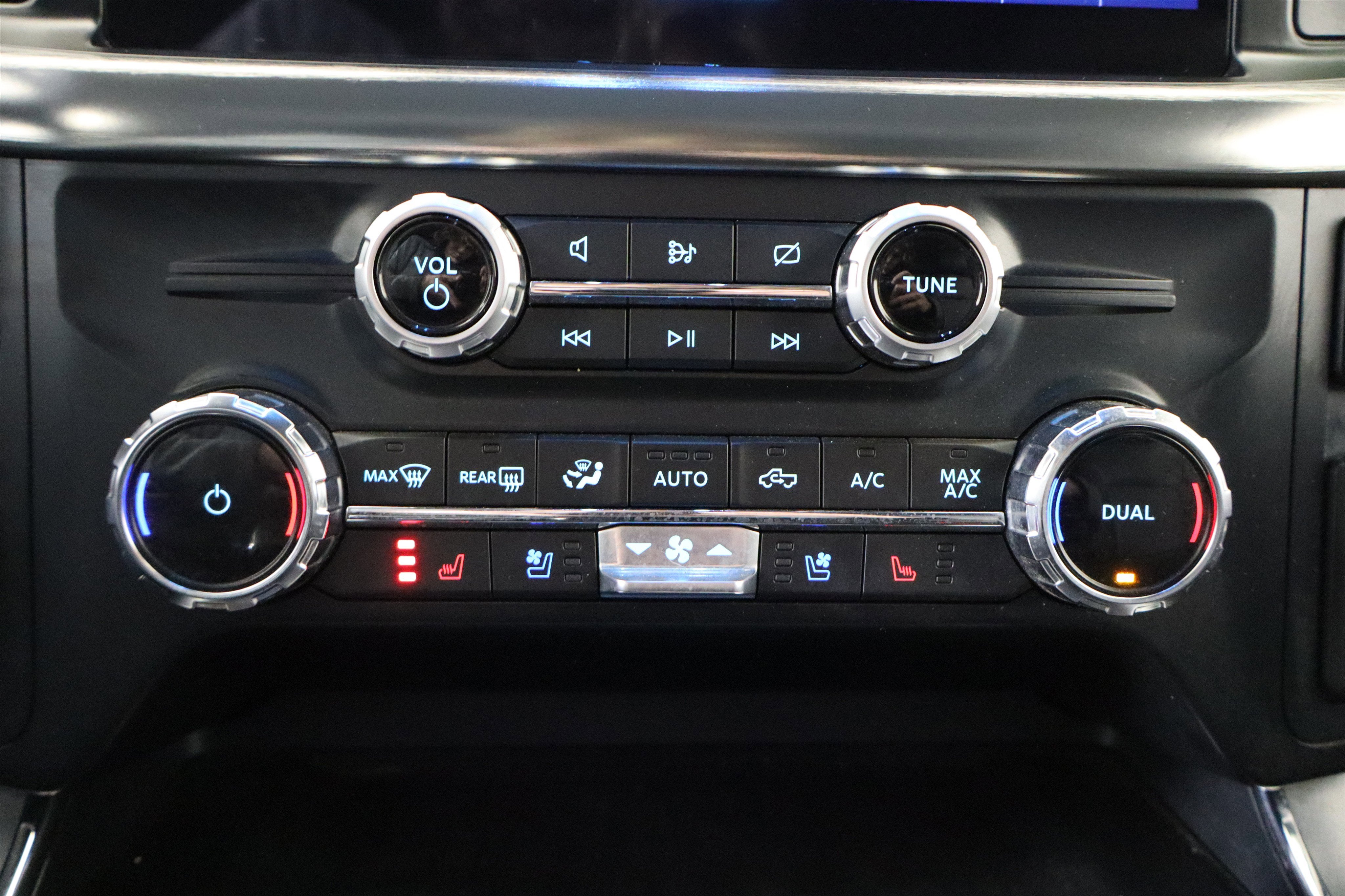 2022 Ford F-150 LARIAT 4WD