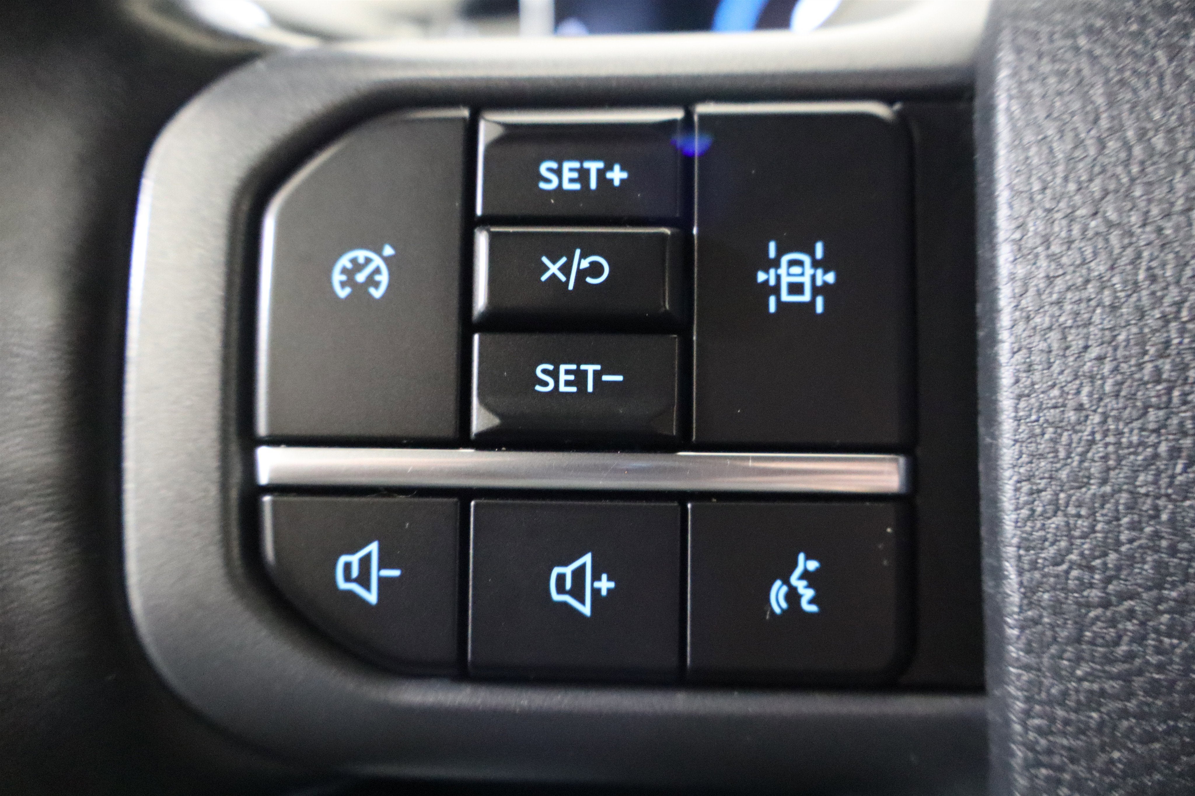 2022 Ford F-150 LARIAT 4WD