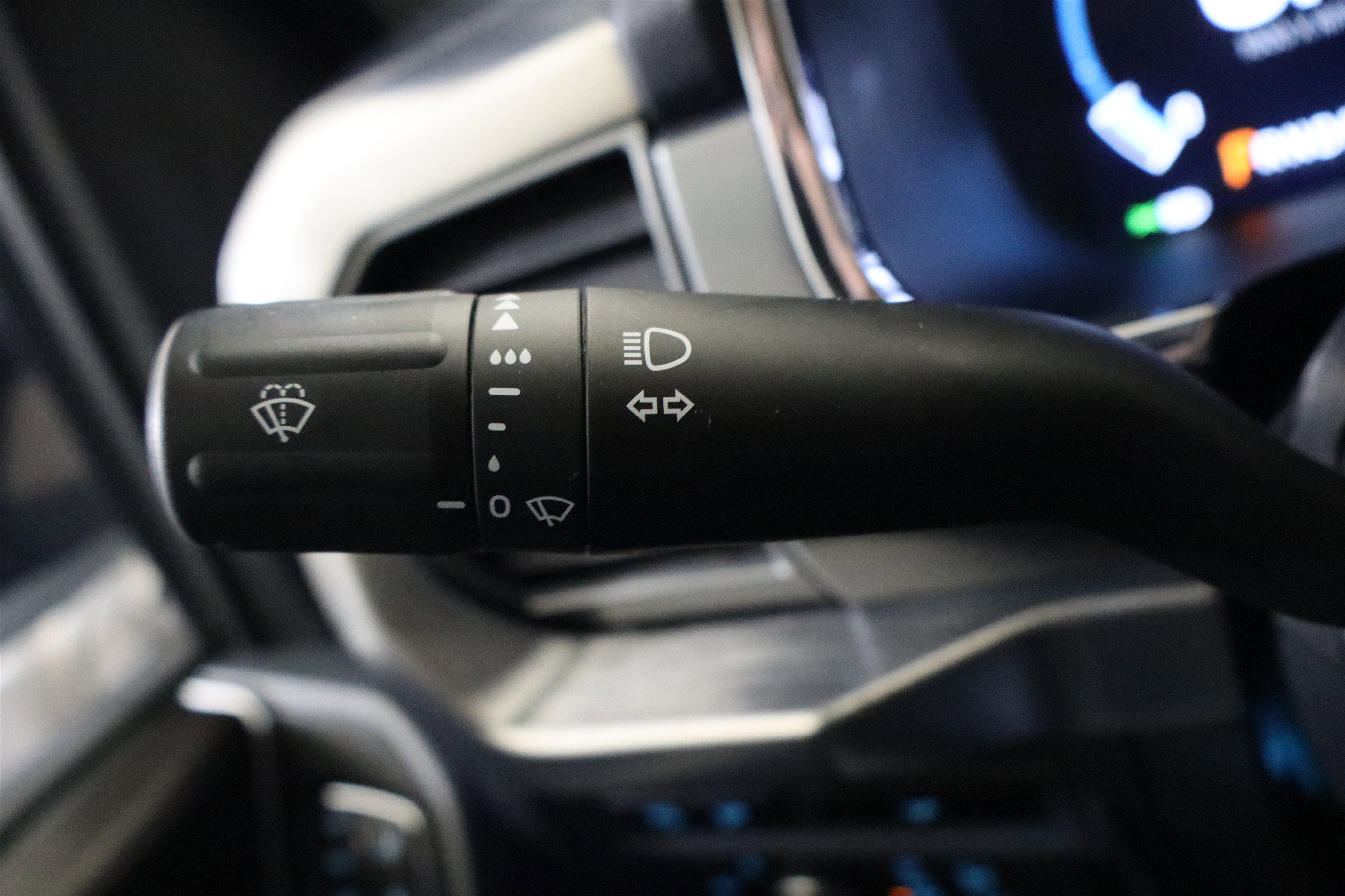 2022 Ford F-150 LARIAT 4WD