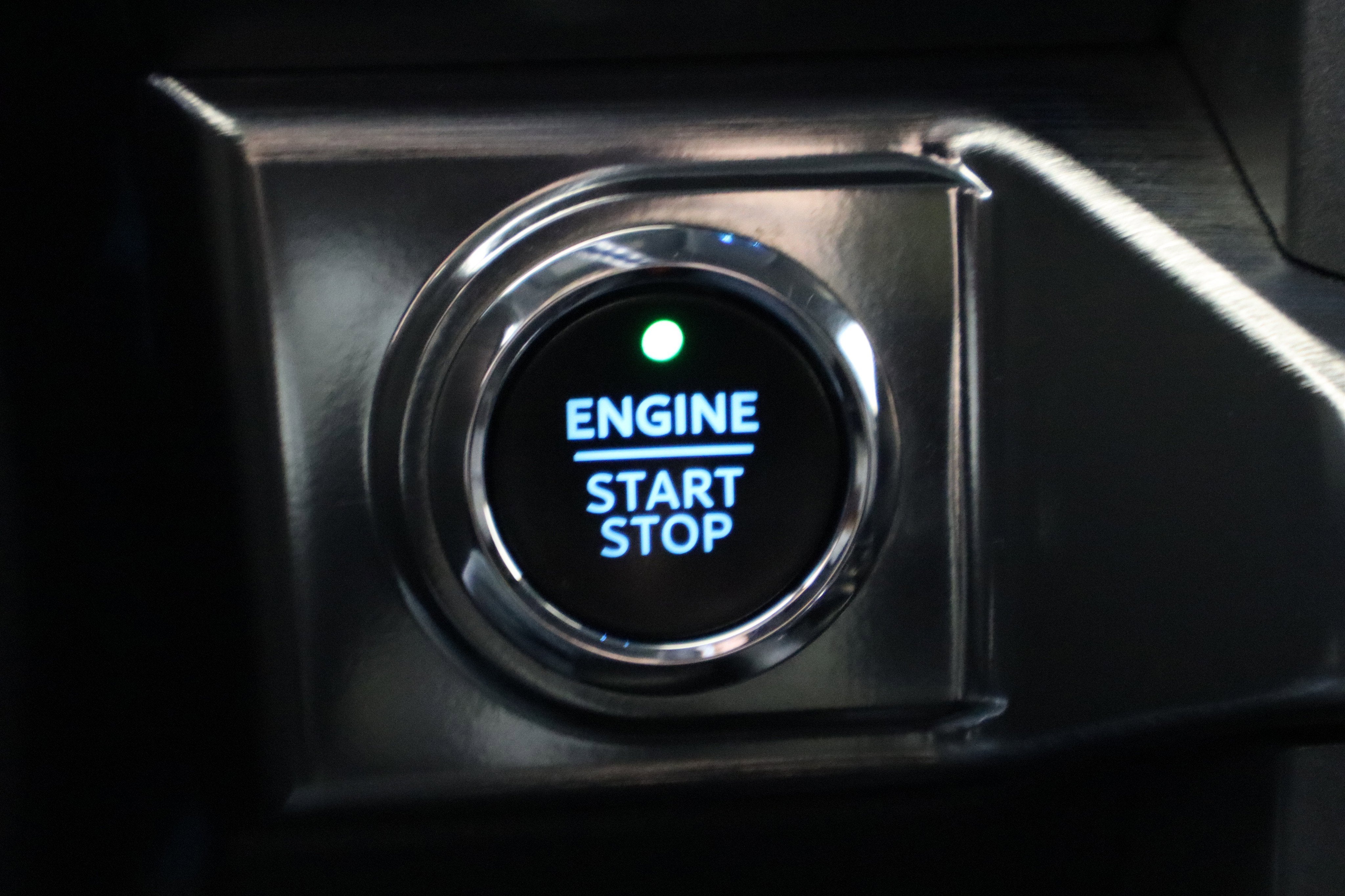 2022 Ford F-150 LARIAT 4WD