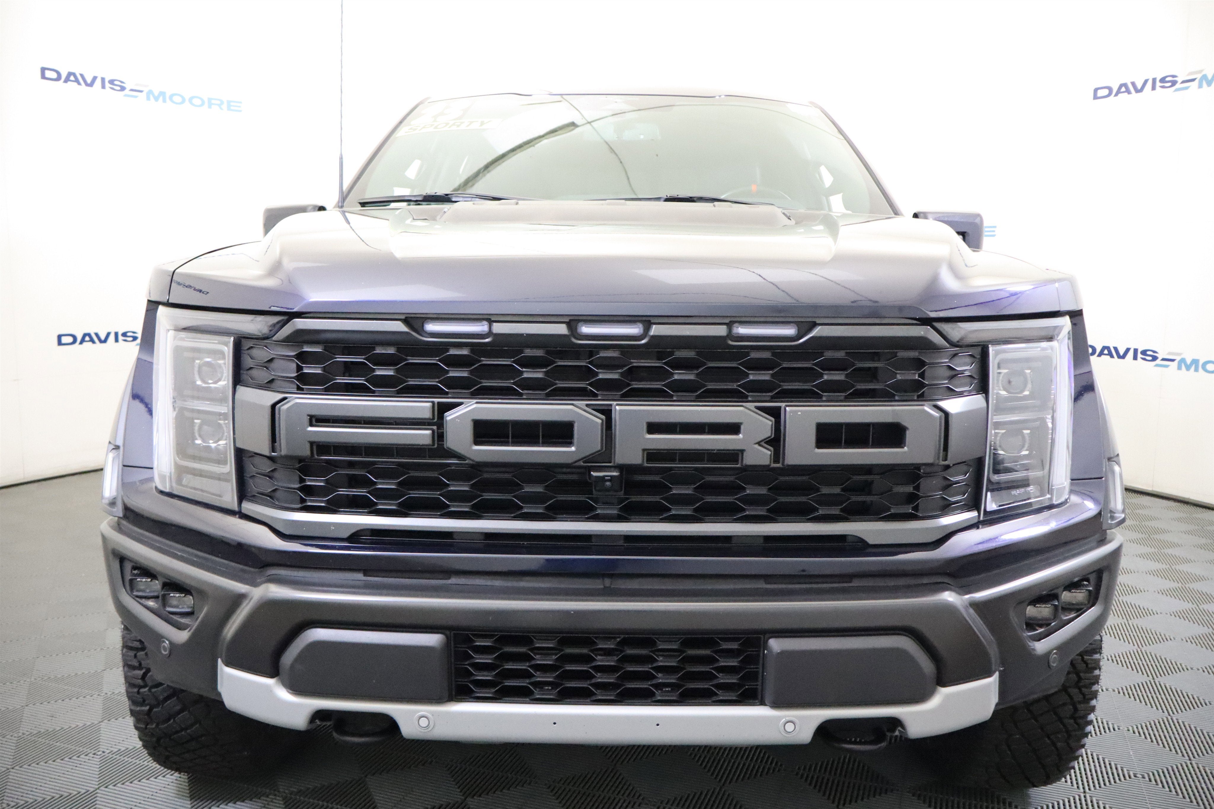 2023 Ford F-150 Raptor SuperCrew 4WD