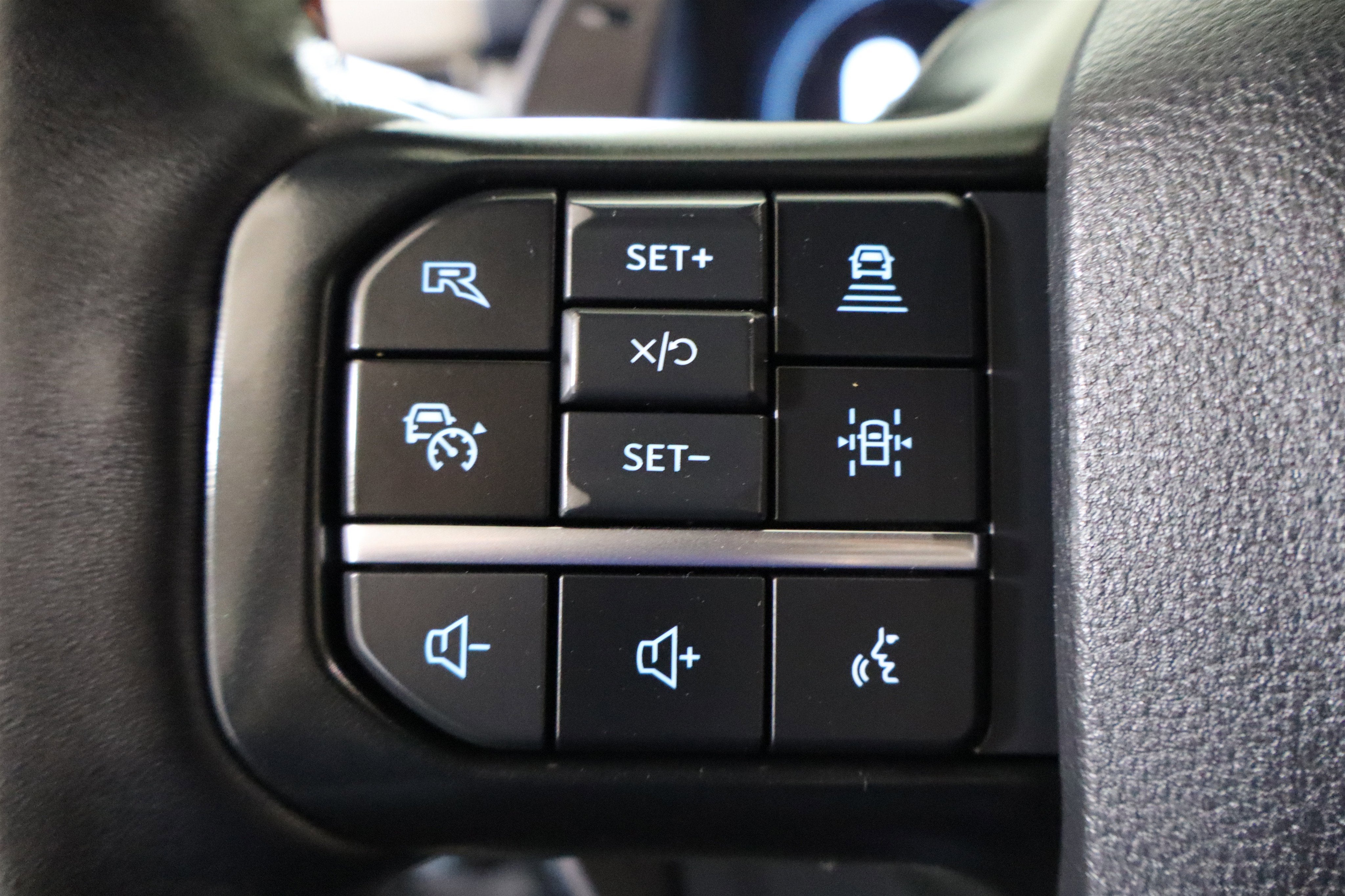 2023 Ford F-150 Raptor SuperCrew 4WD