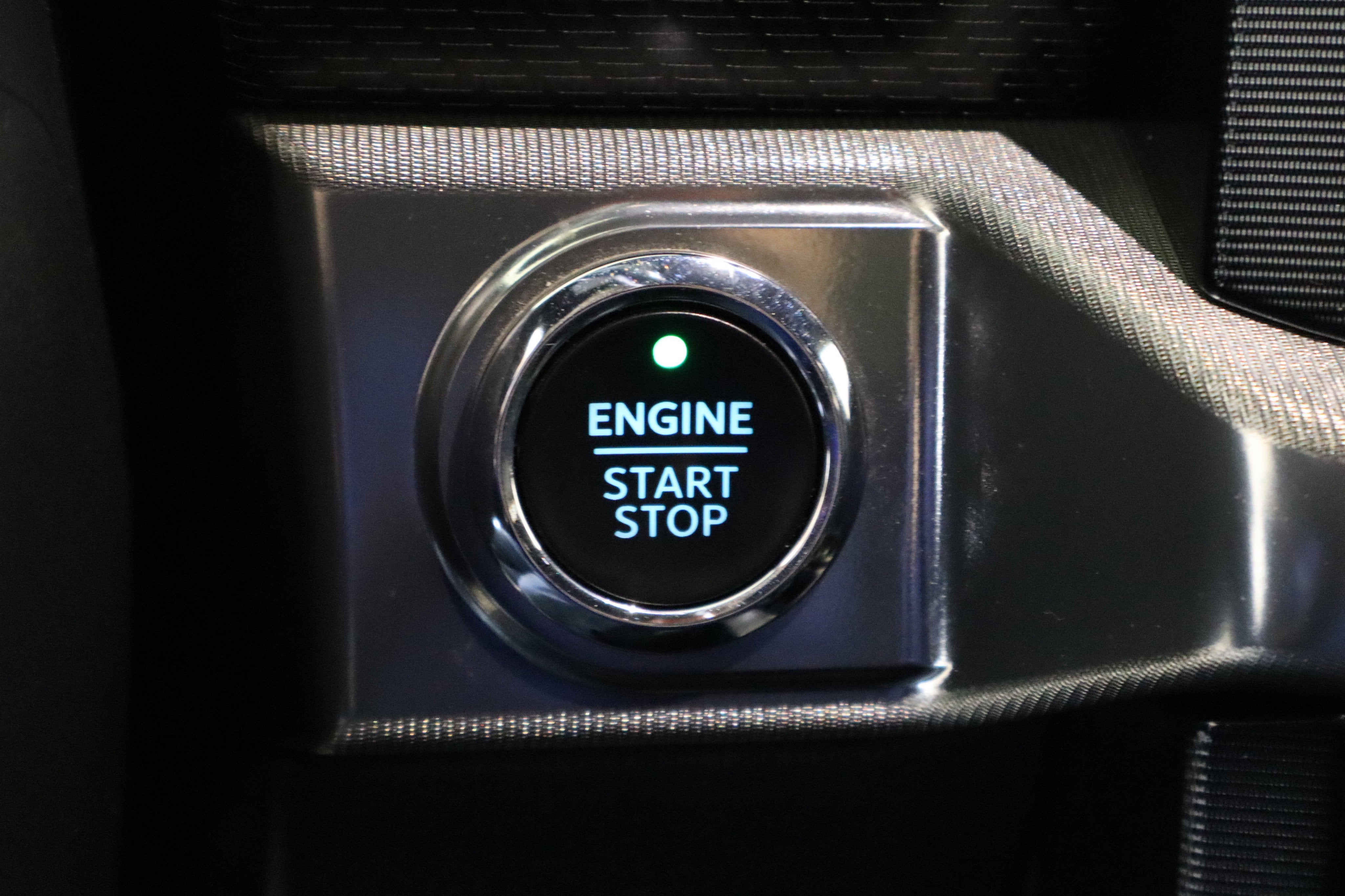 2023 Ford F-150 Raptor SuperCrew 4WD