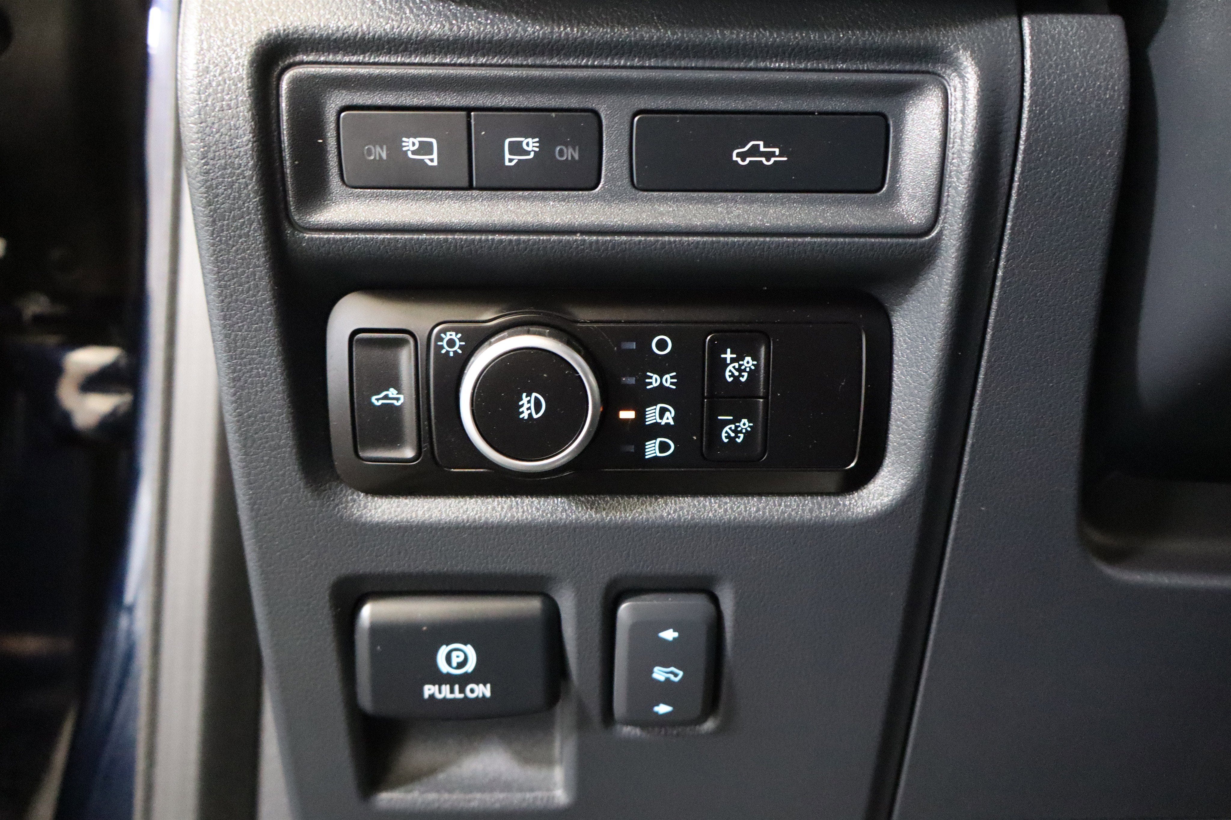 2023 Ford F-150 Raptor SuperCrew 4WD