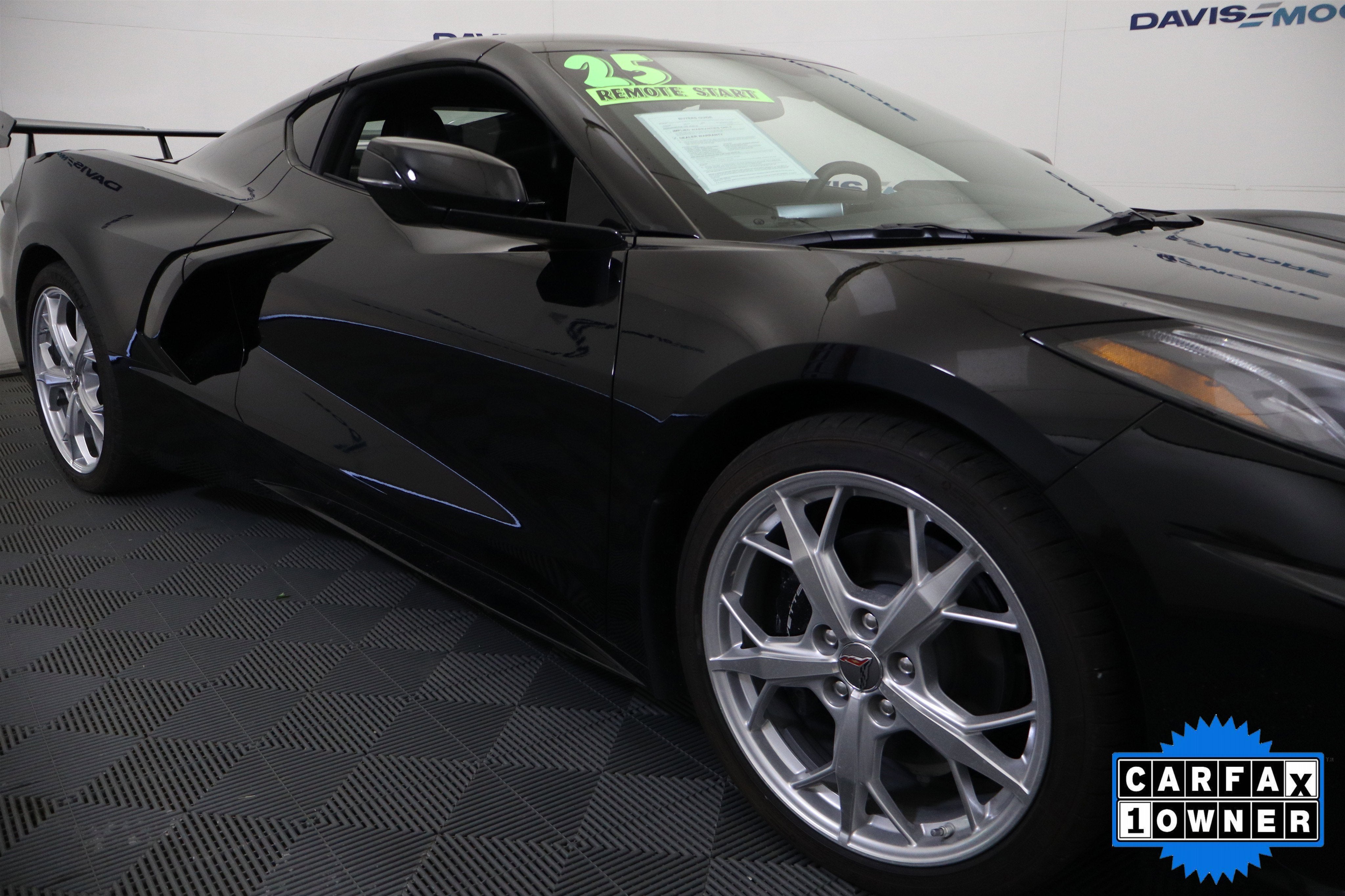 2023 Chevrolet Corvette 1LT